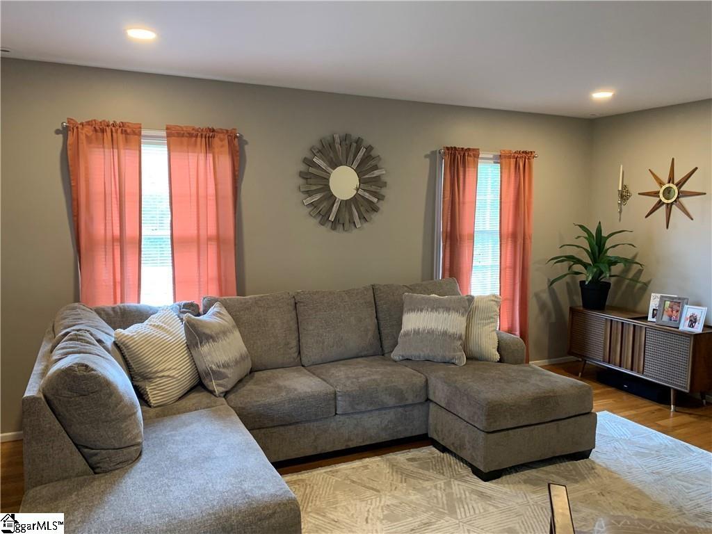 408 Greenbriar Lane Anderson, SC 29621