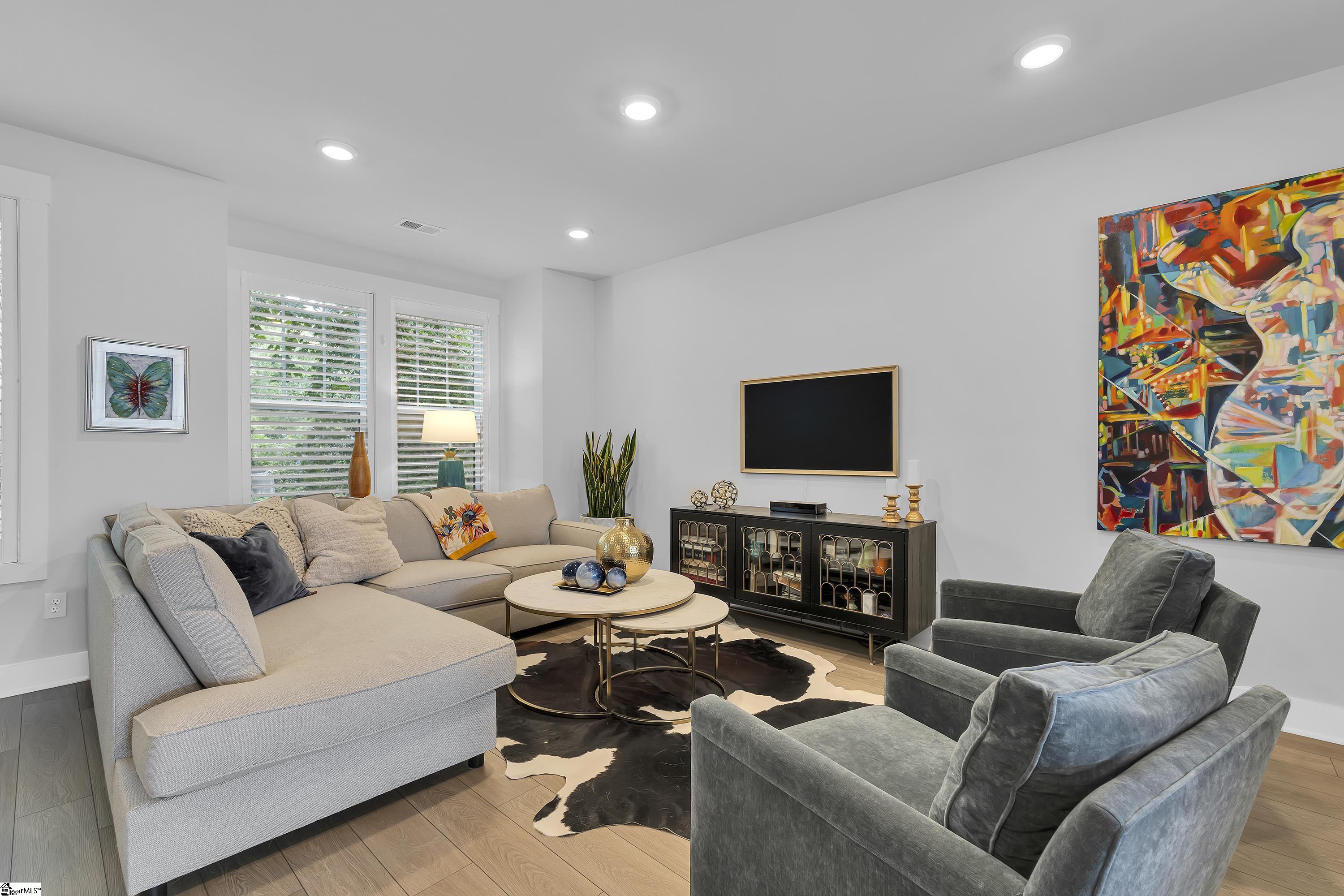 63 Millside Circle Greenville, SC 29605