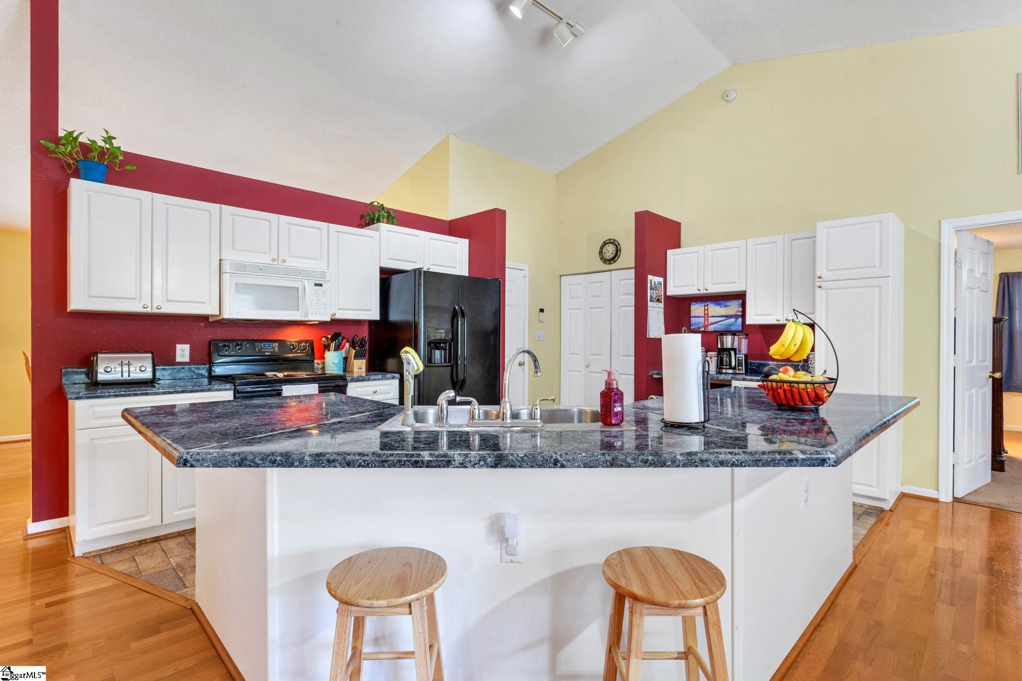 122 Confederate Lane Greer, SC 29651