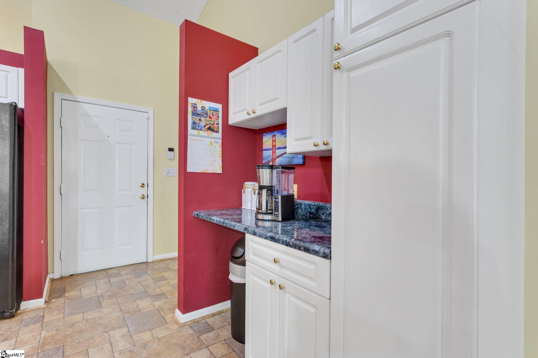 122 Confederate Lane Greer, SC 29651