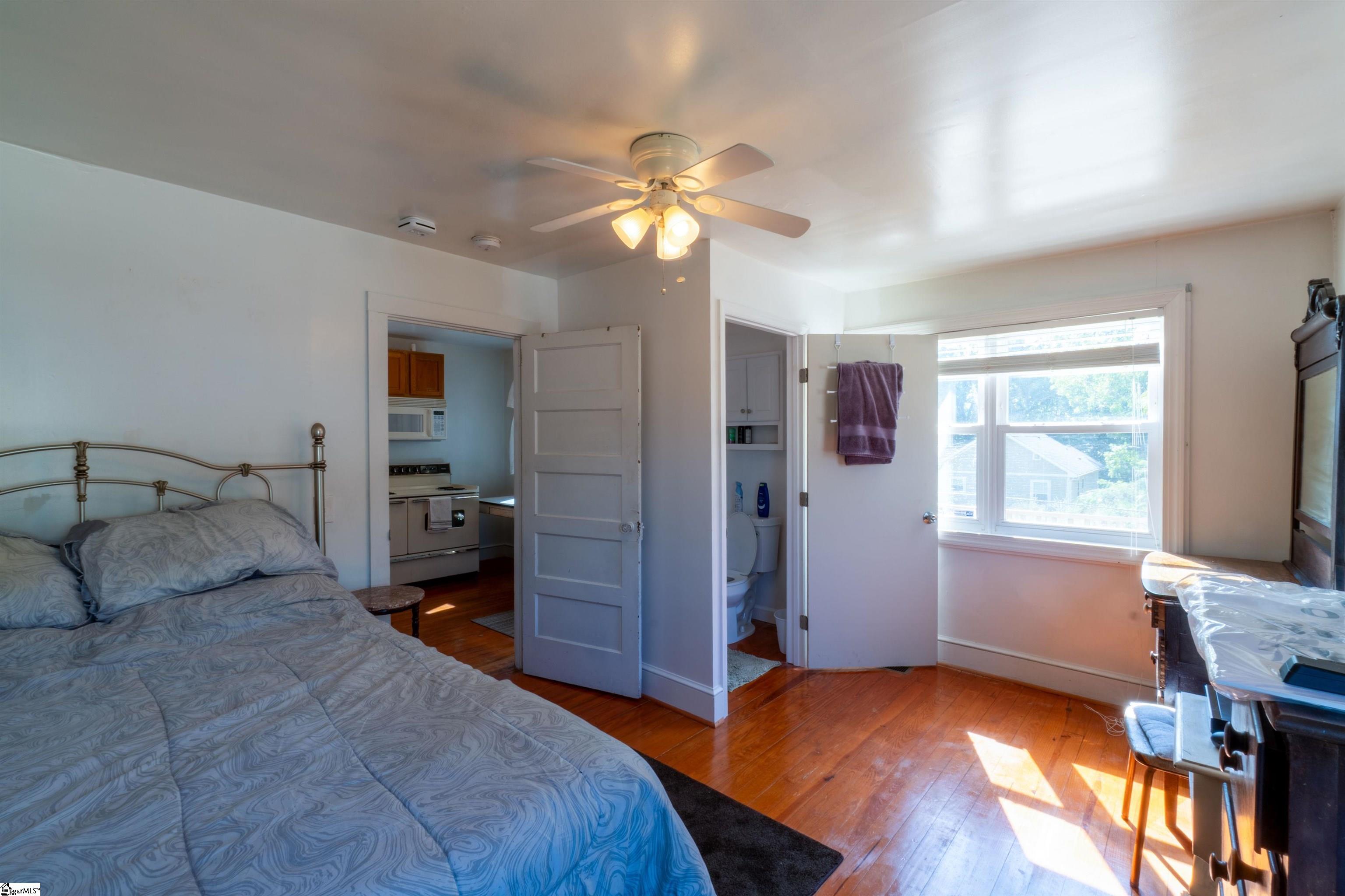 301 Lee Street Pickens, SC 29671-2591