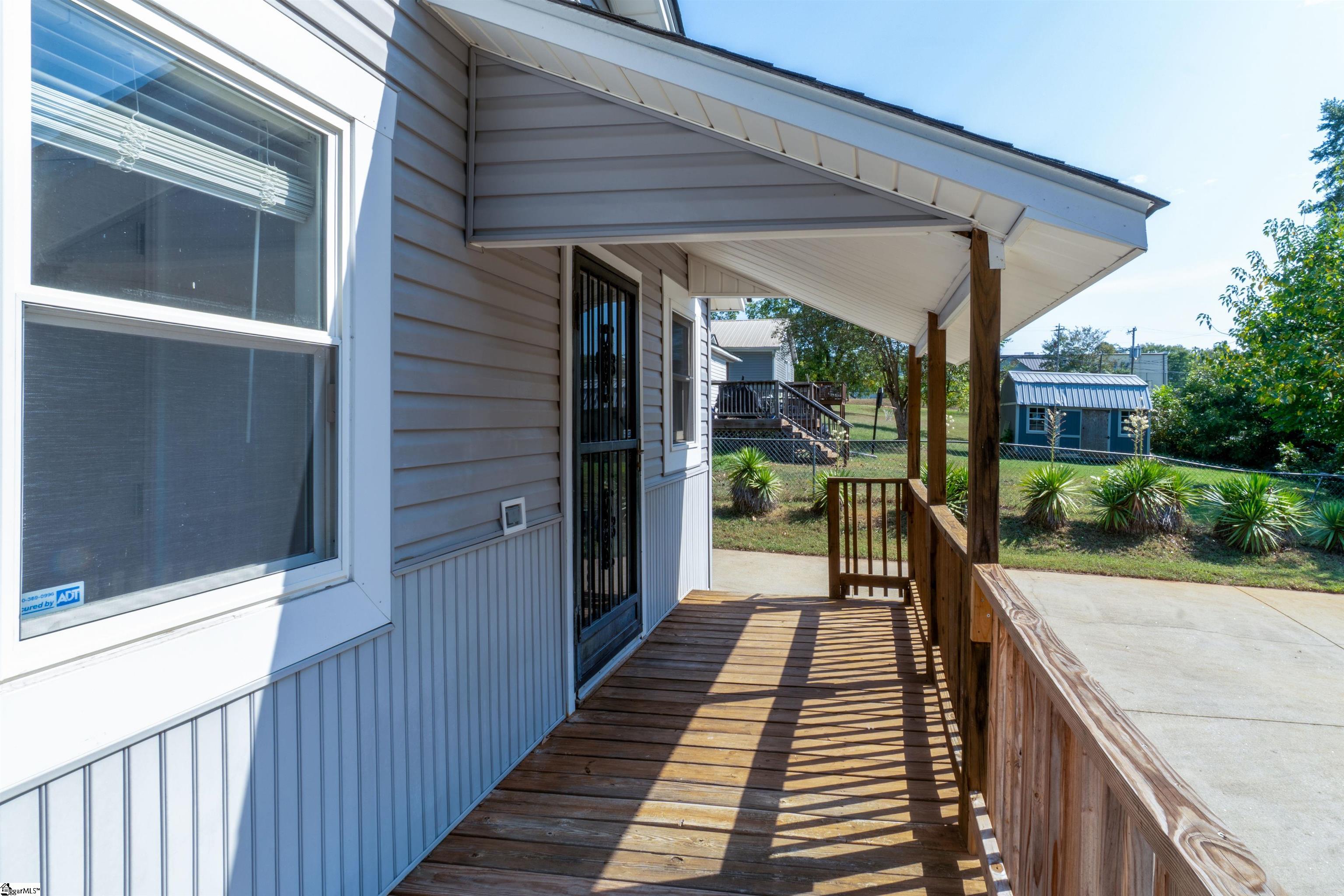 301 Lee Street Pickens, SC 29671-2591