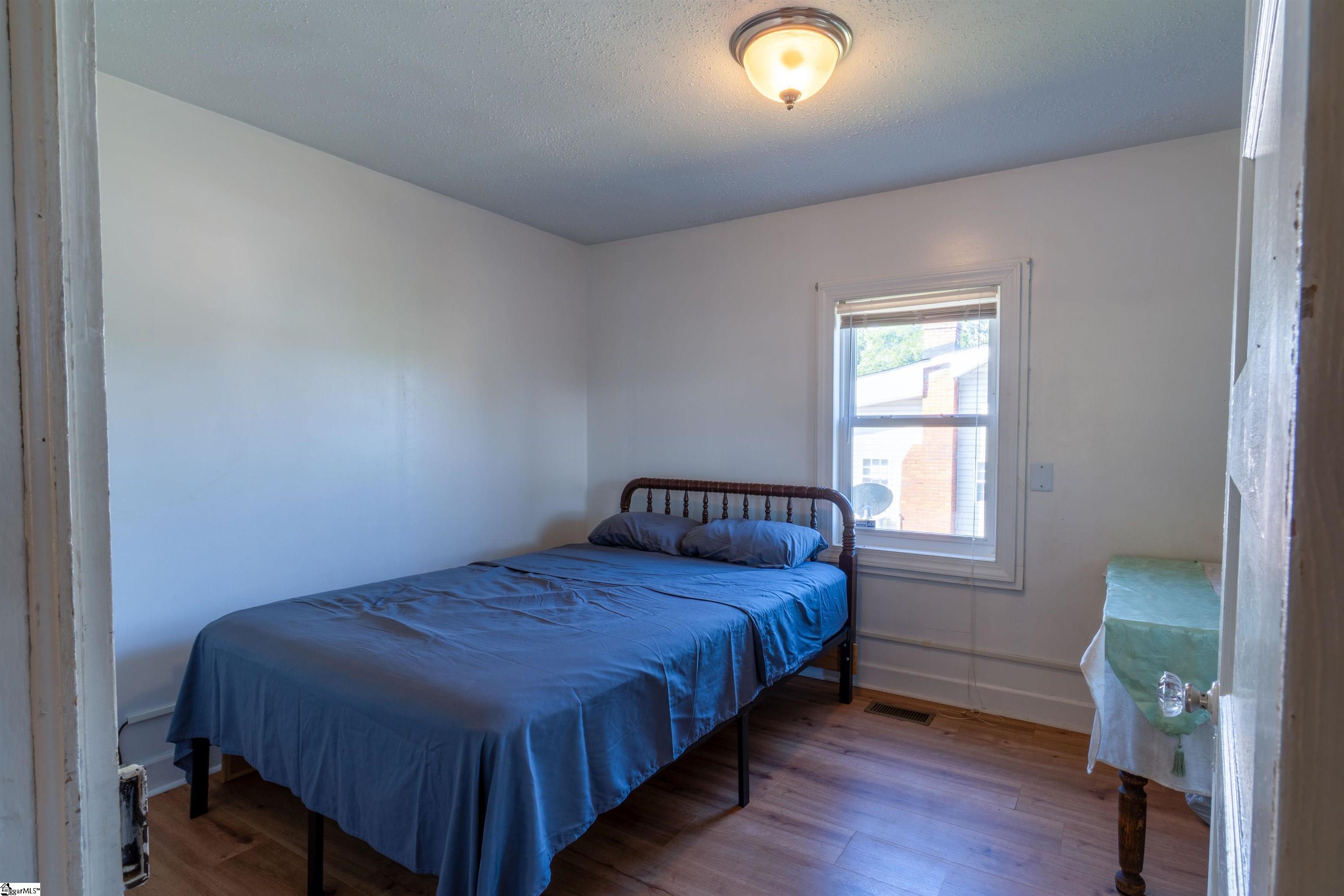 301 Lee Street Pickens, SC 29671-2591