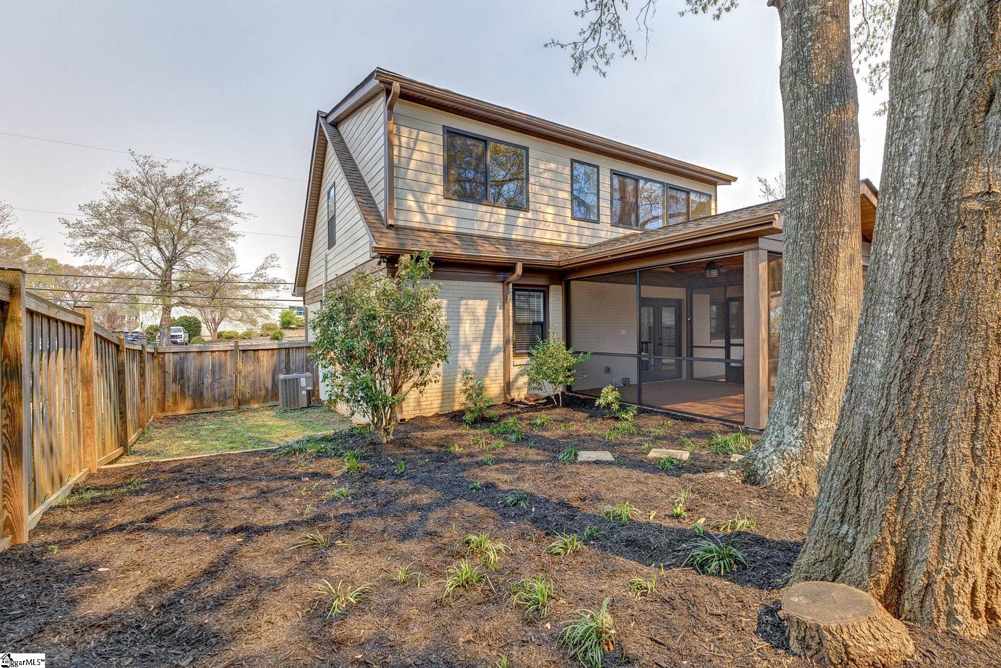 222 Keith Drive Greenville, SC 29607
