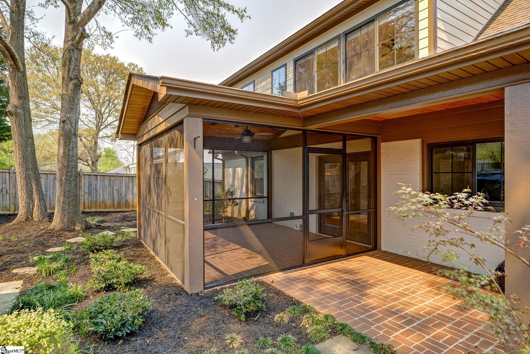 222 Keith Drive Greenville, SC 29607