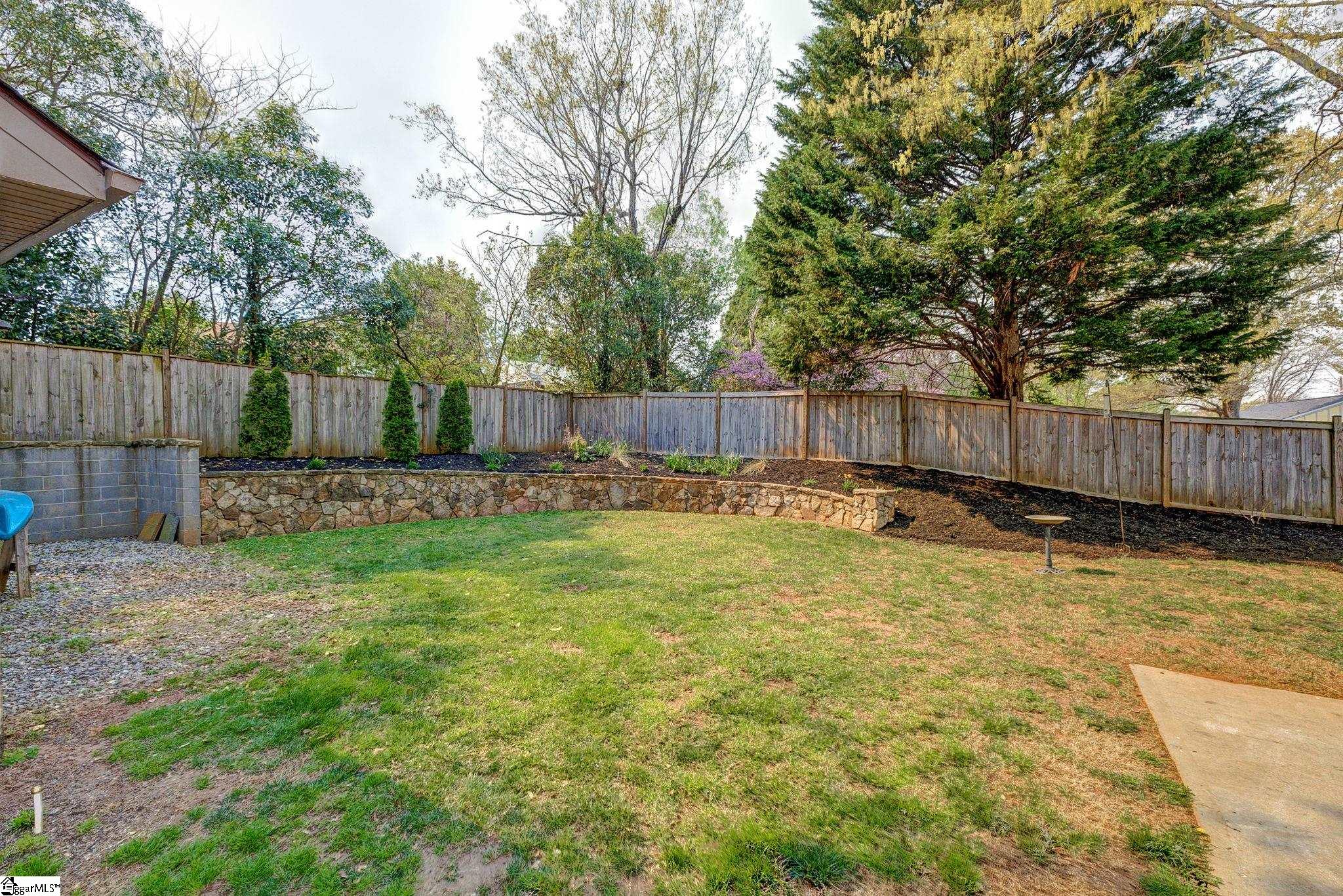 222 Keith Drive Greenville, SC 29607