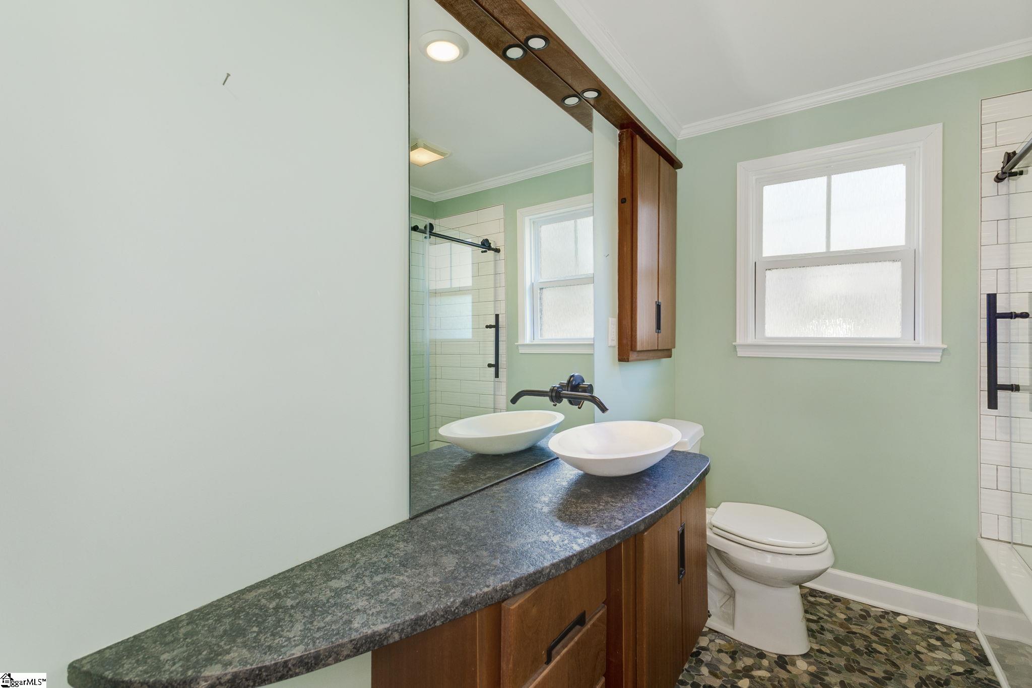 222 Keith Drive Greenville, SC 29607