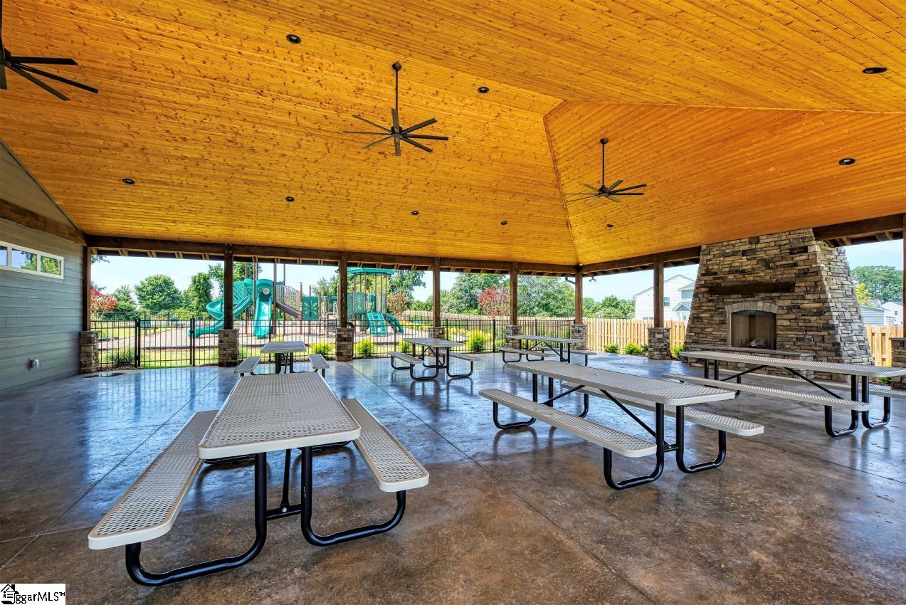 3057 Mancini Road Spartanburg, SC 29307