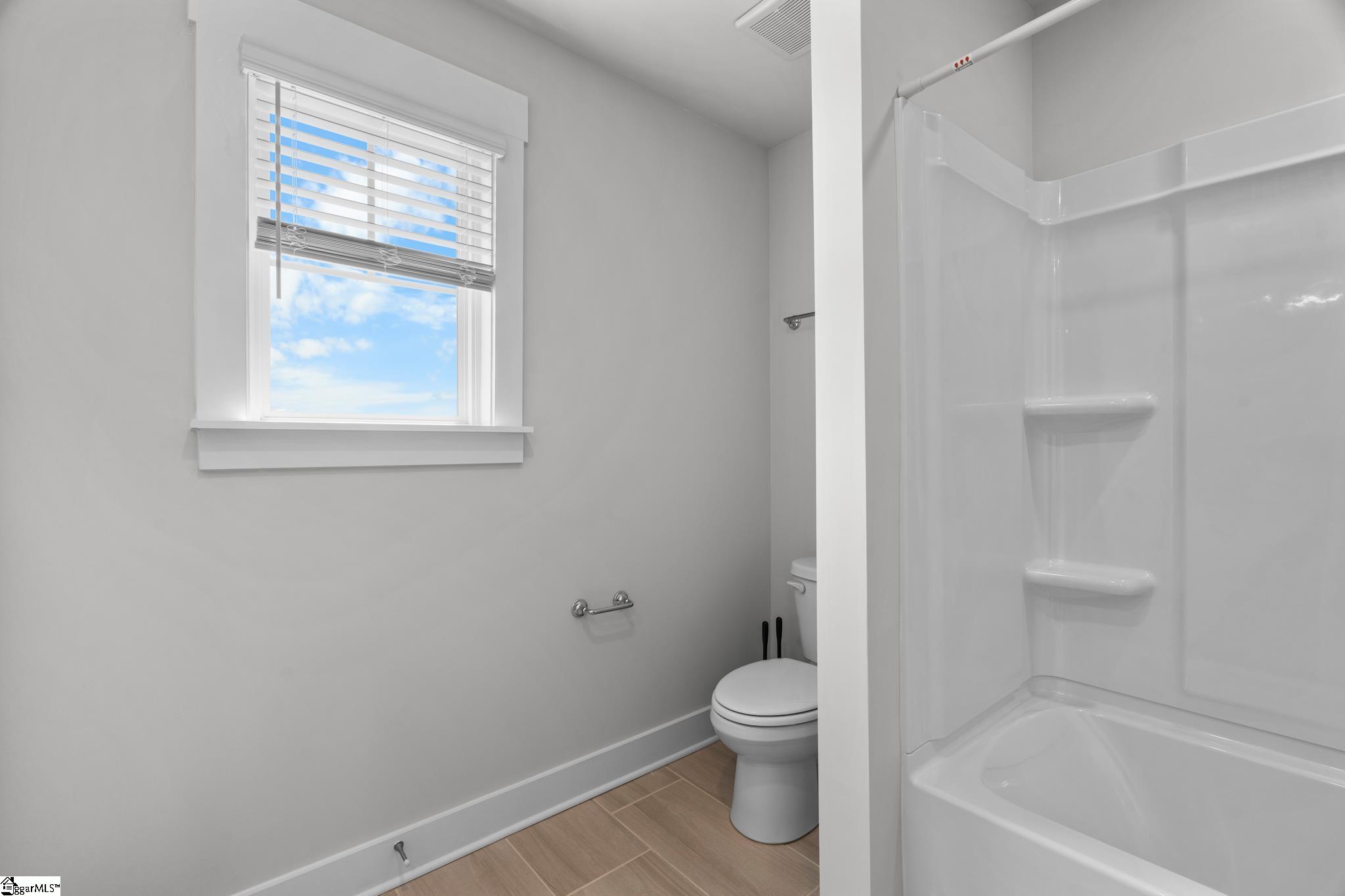 30 Shorncliffe Road Simpsonville, SC 29680