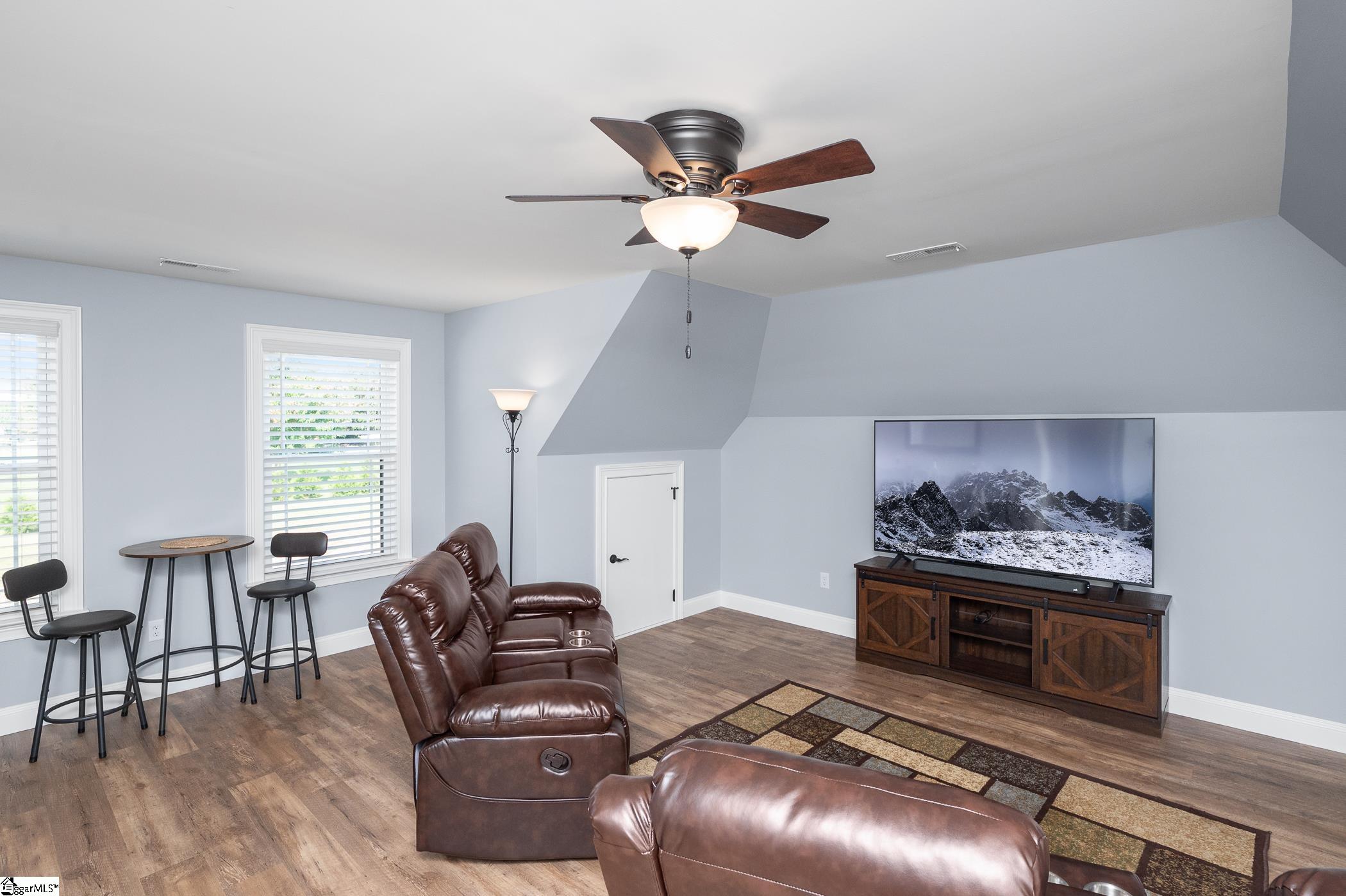 1055 Cross Country Lane Inman, SC 29349