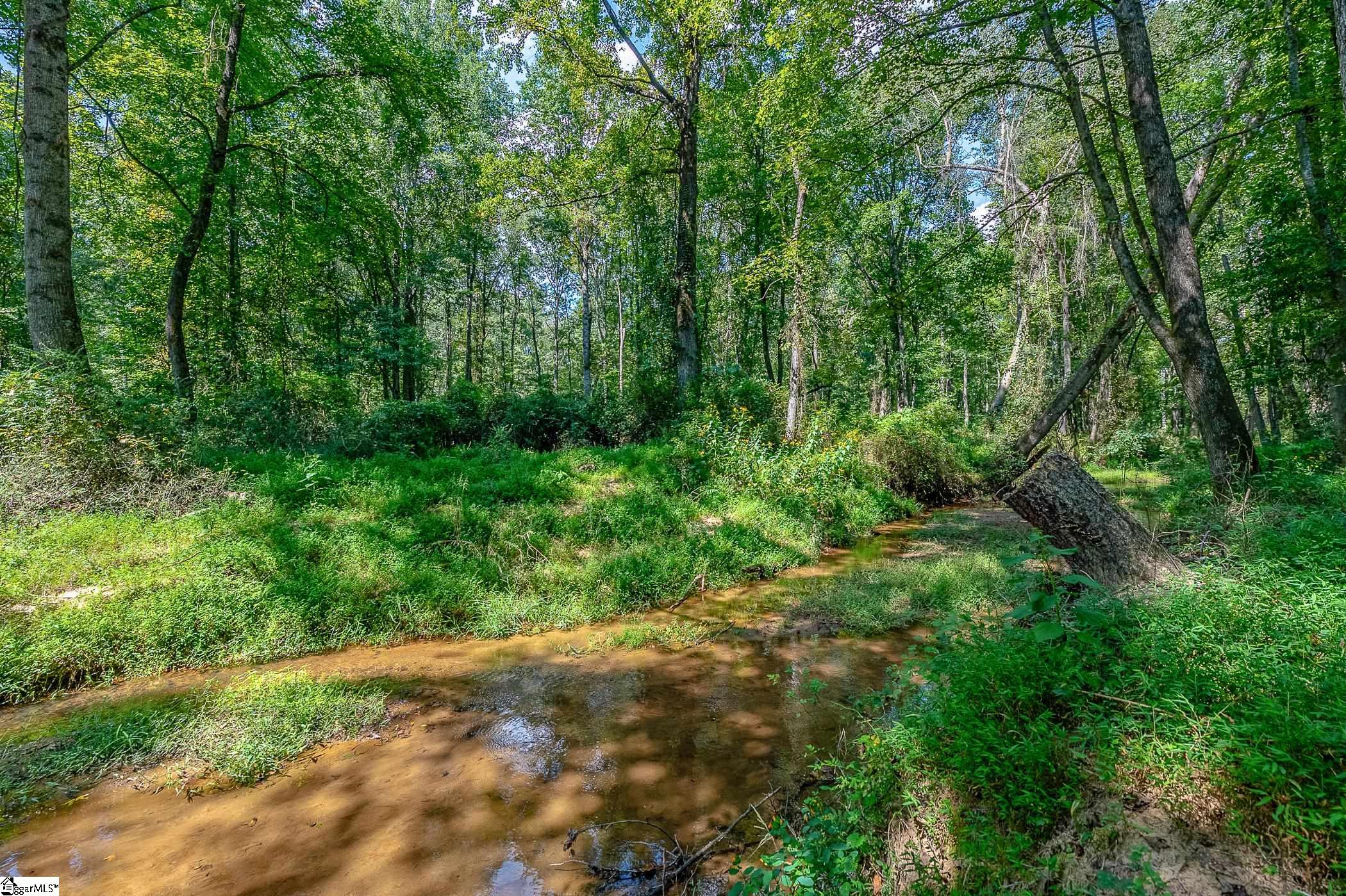 1055 Cross Country Lane Inman, SC 29349