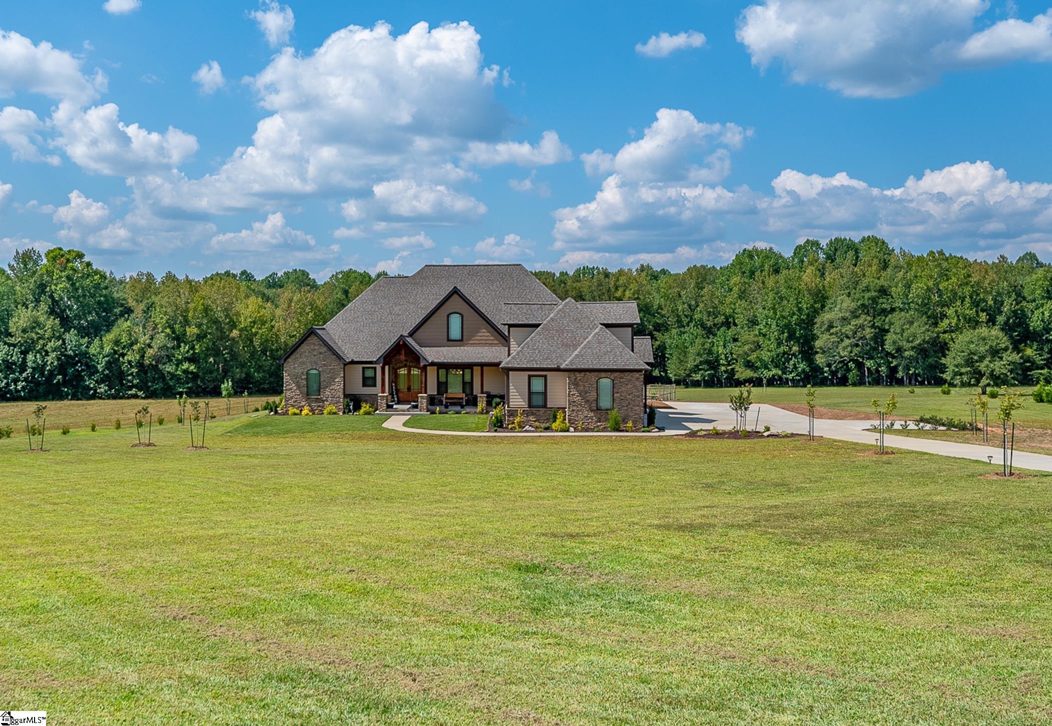 1055 Cross Country Lane Inman, SC 29349