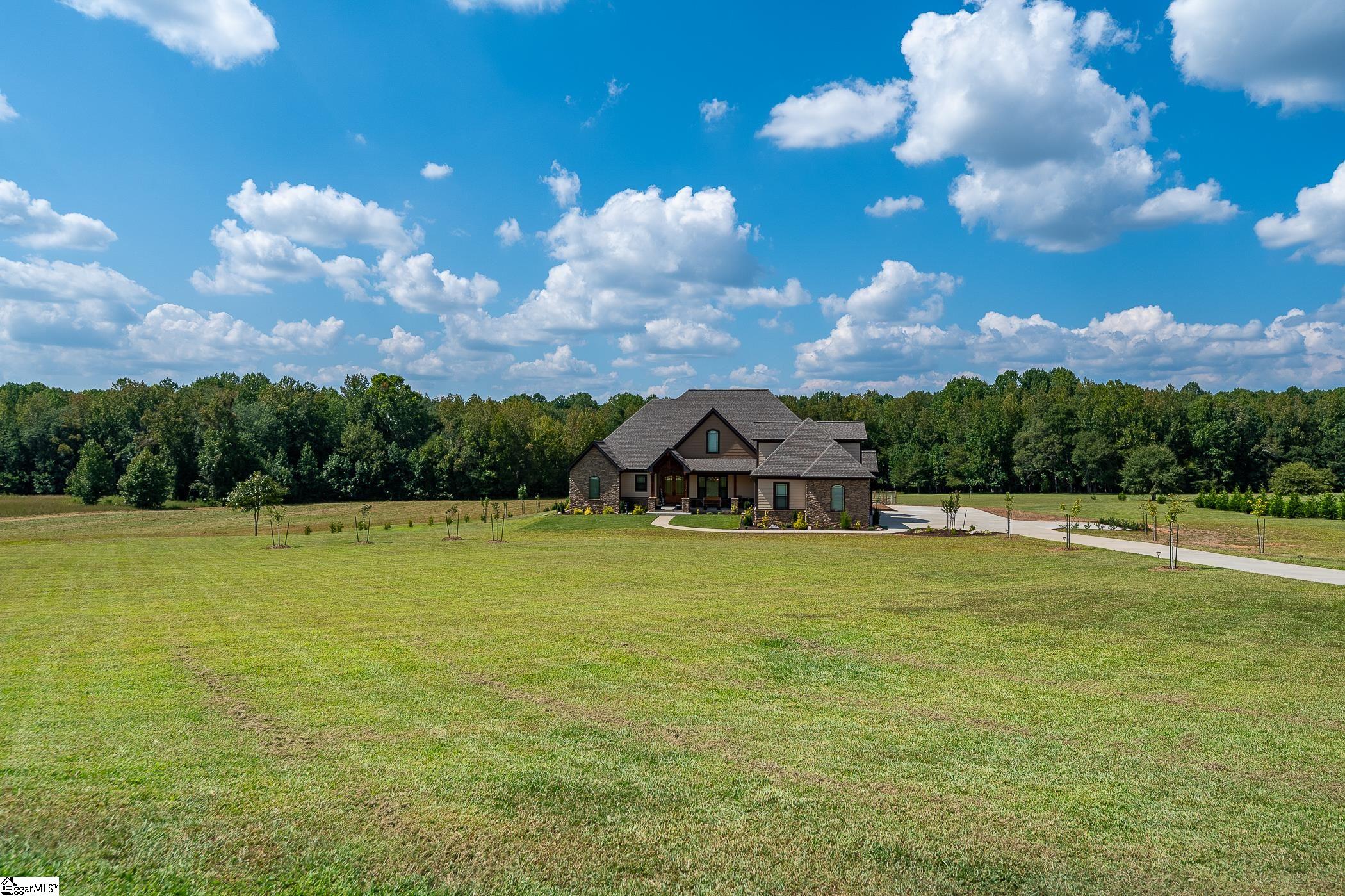 1055 Cross Country Lane Inman, SC 29349