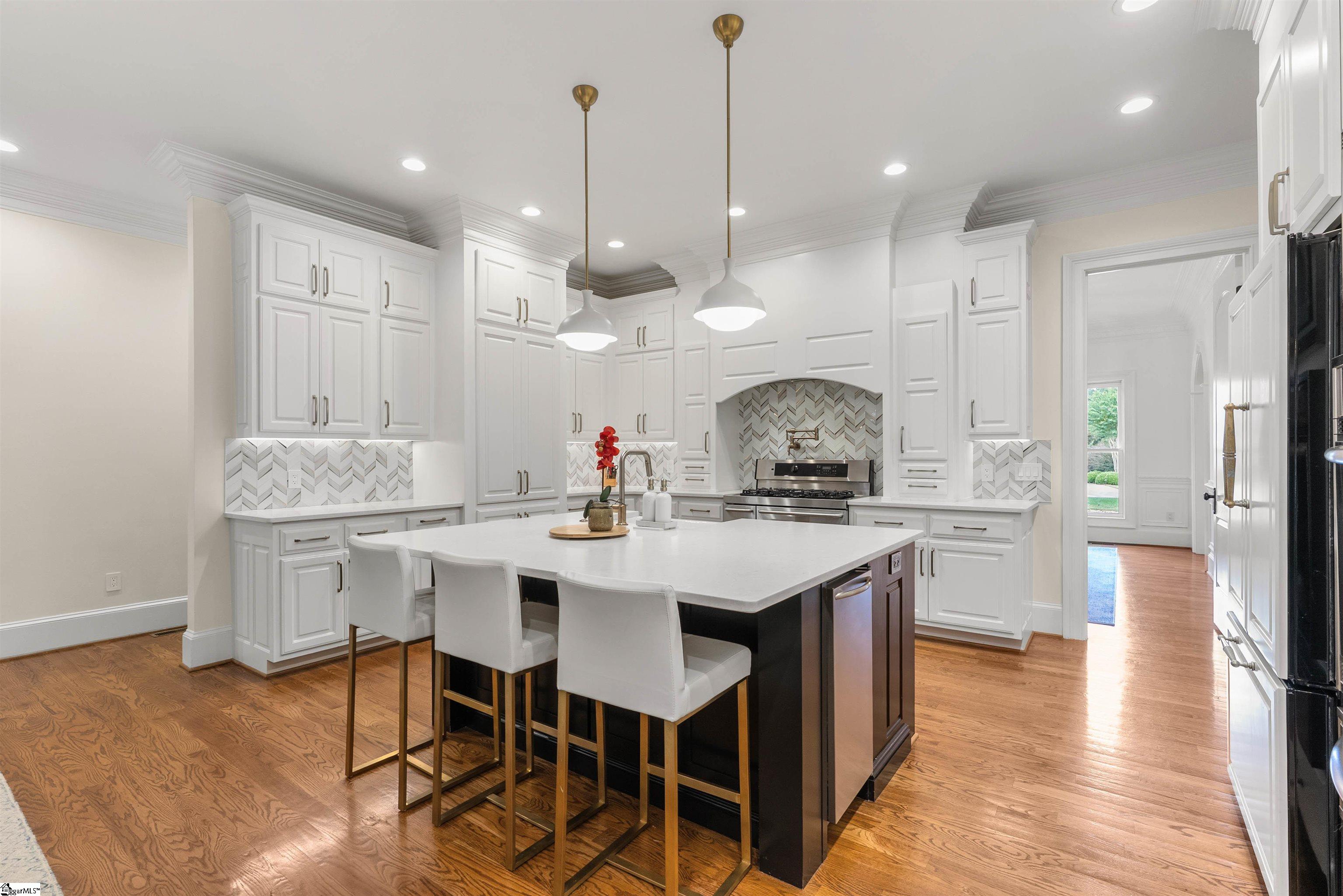 204 Kilgore Circle Simpsonville, SC 29681