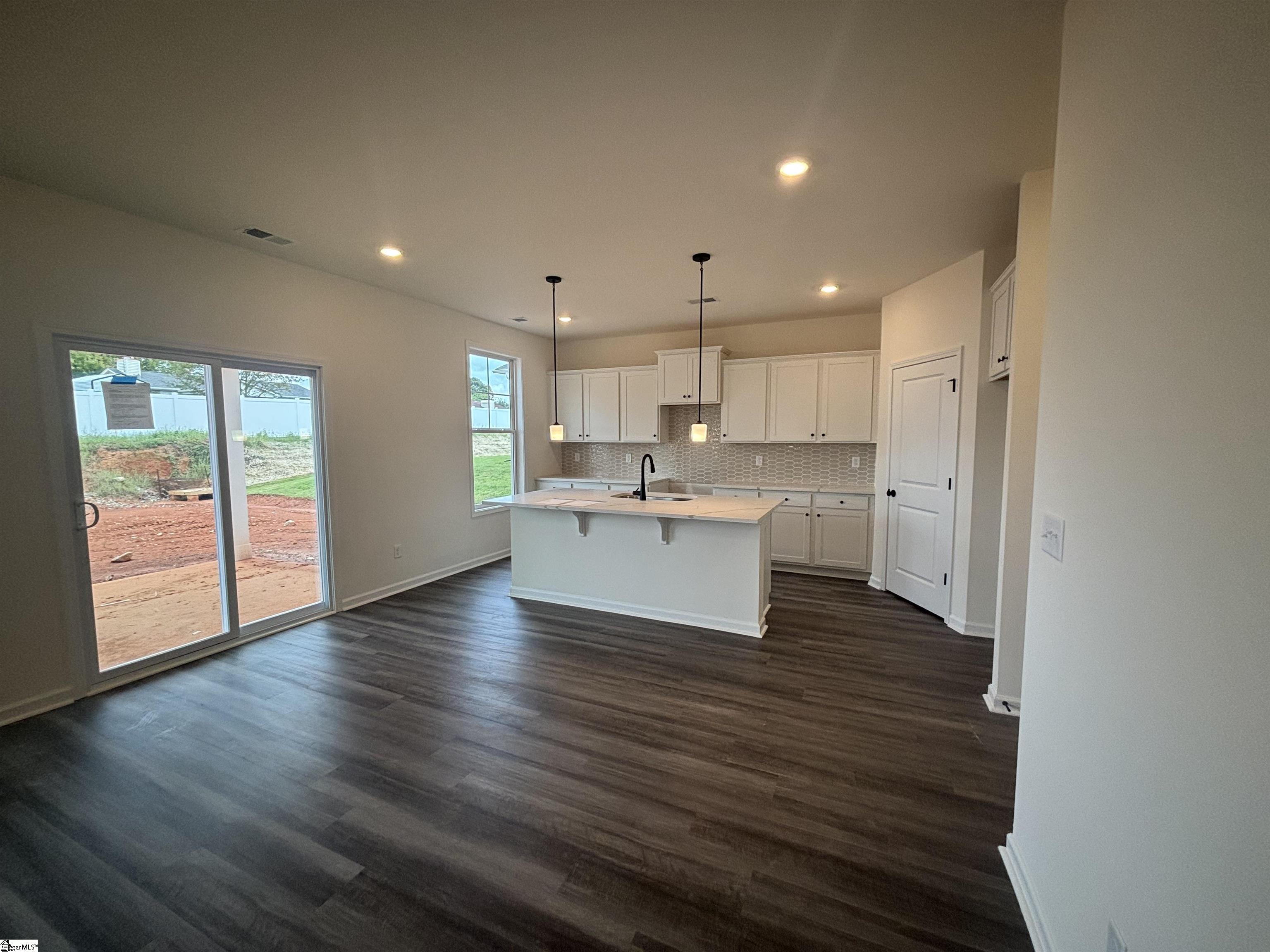 2018 Halton Oaks Drive Spartanburg, SC 29303