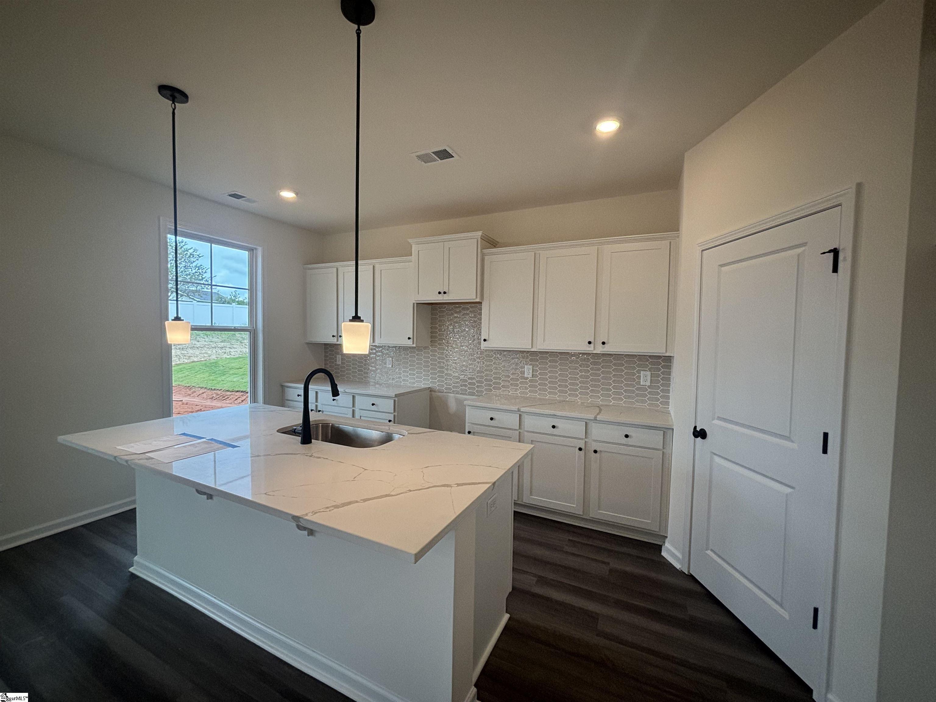 2018 Halton Oaks Drive Spartanburg, SC 29303