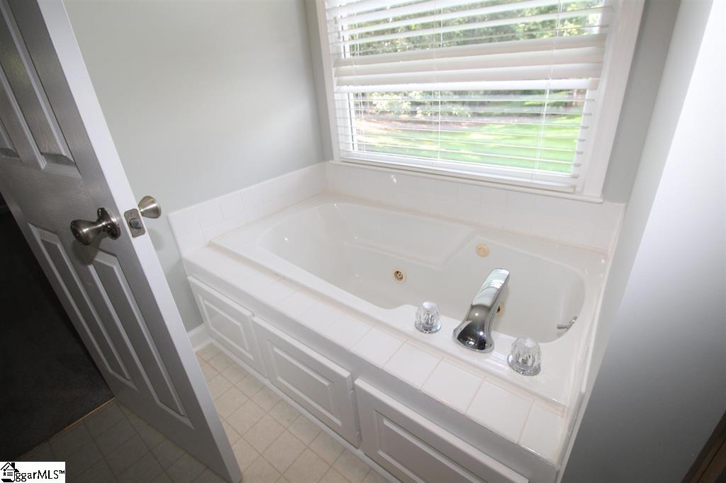 309 Stratford Road Moore, SC 29369-9341