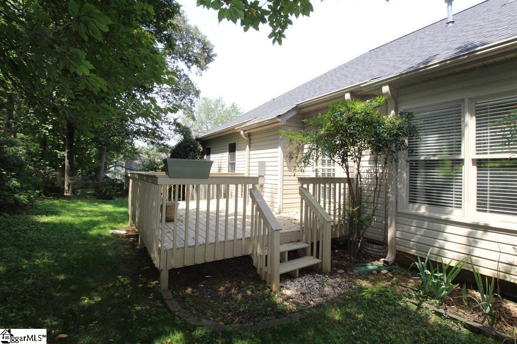 309 Stratford Road Moore, SC 29369-9341