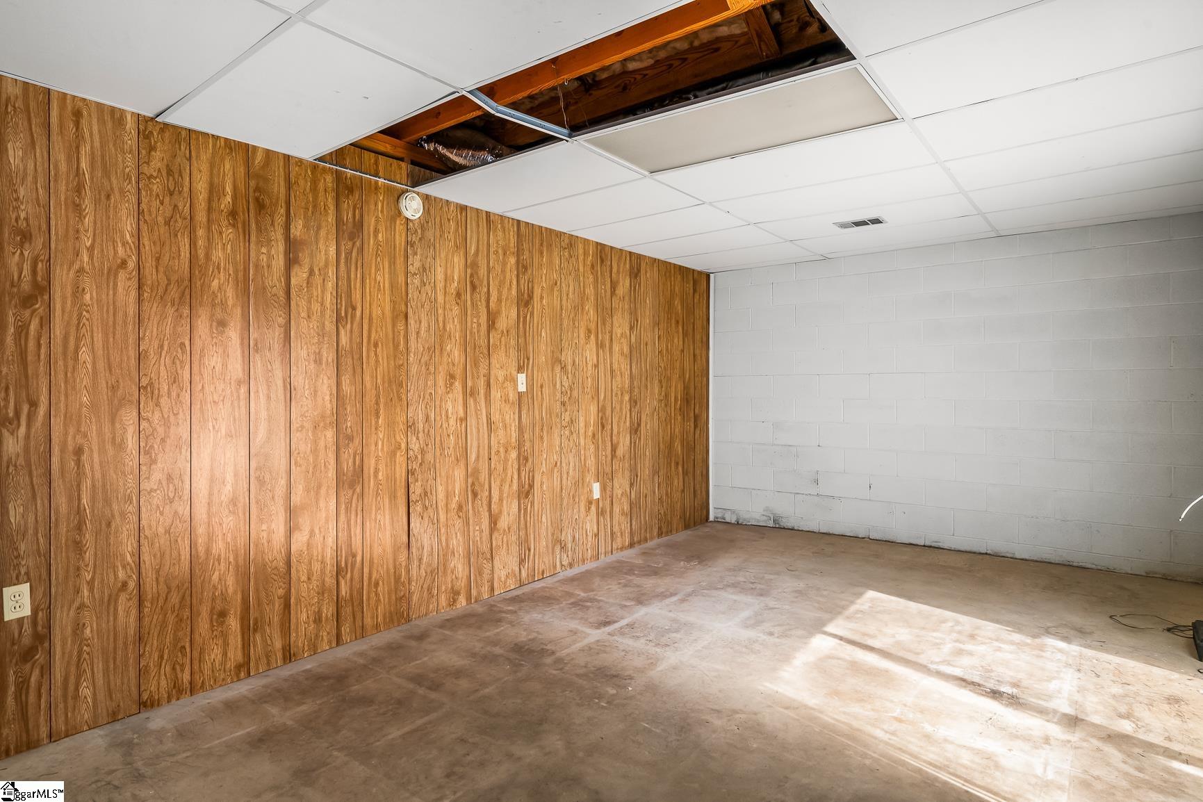 208 Williamsburg Road Anderson, SC 29621
