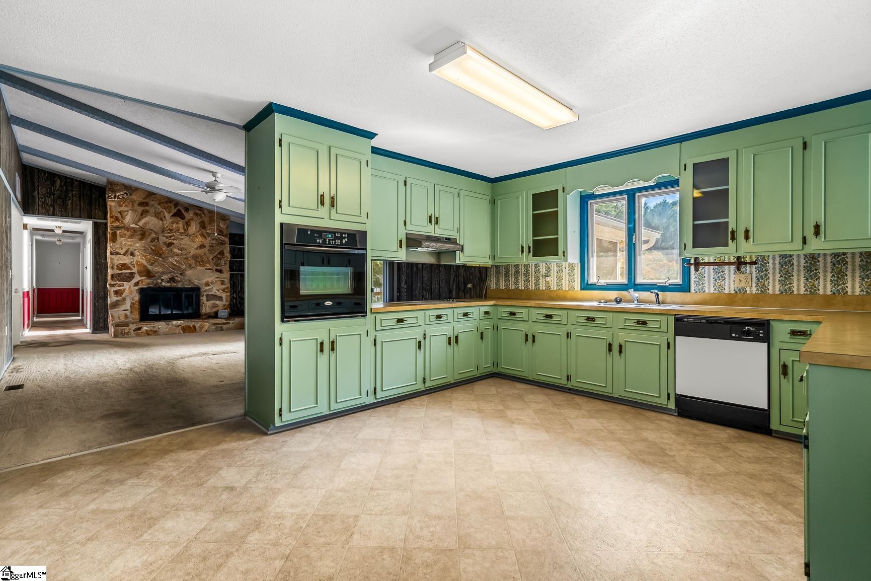 208 Williamsburg Road Anderson, SC 29621