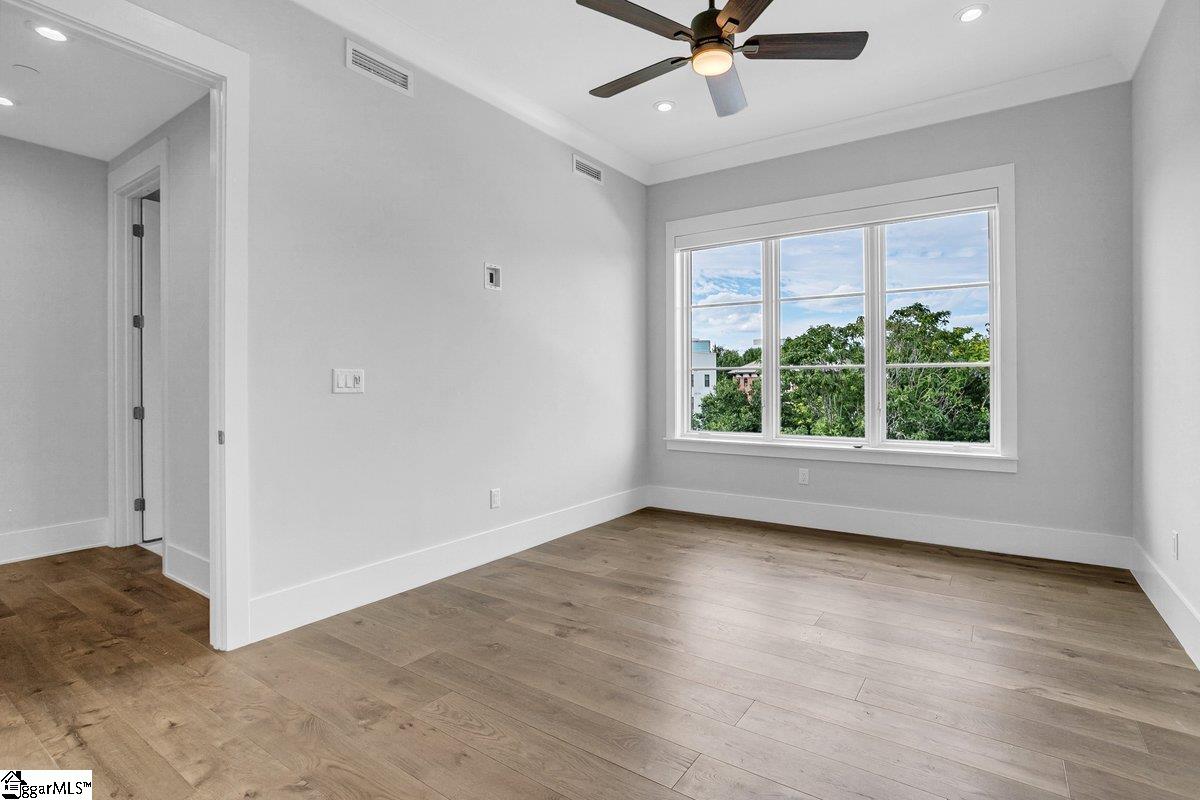 95 Dr. David C. Francis Street UNIT Unit 401 Greenville, SC 29601