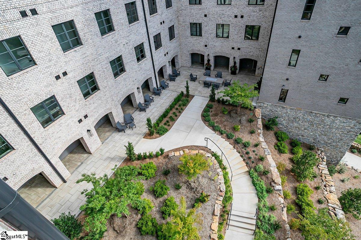 95 Dr. David C. Francis Street UNIT Unit 401 Greenville, SC 29601