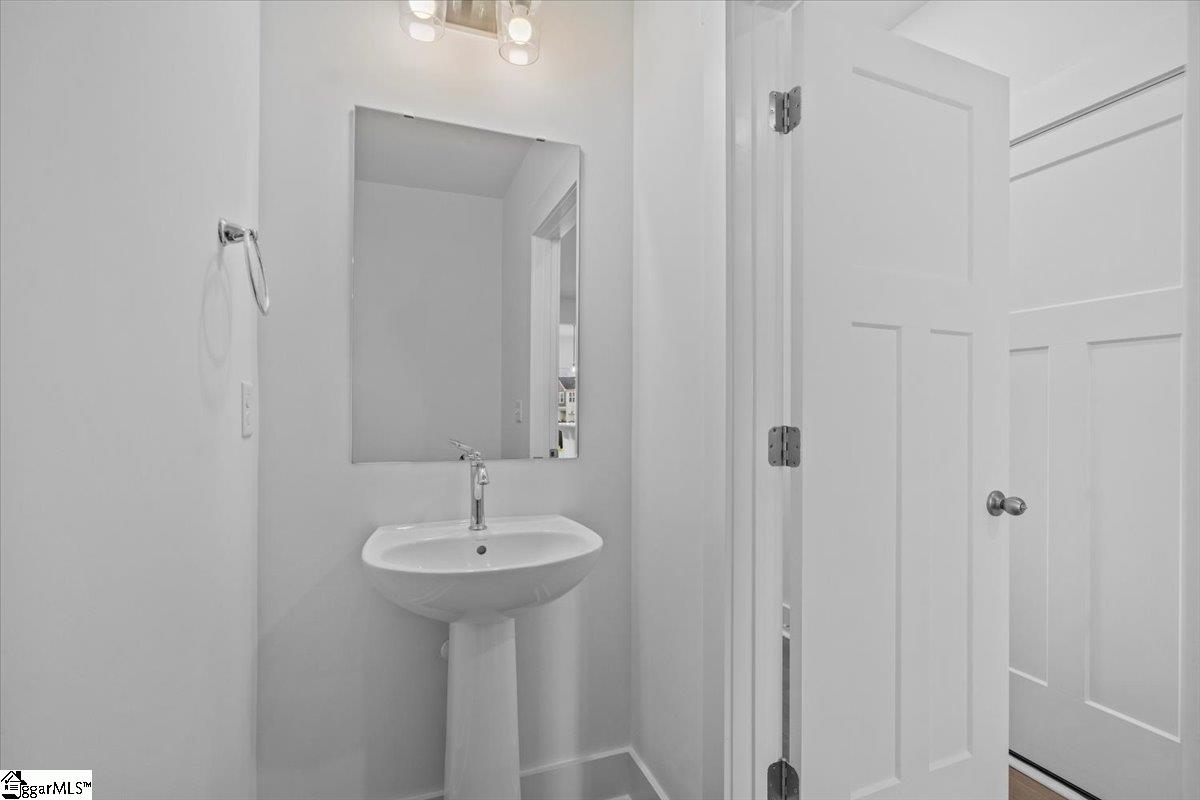505 Harebell Way Greenville, SC 29617