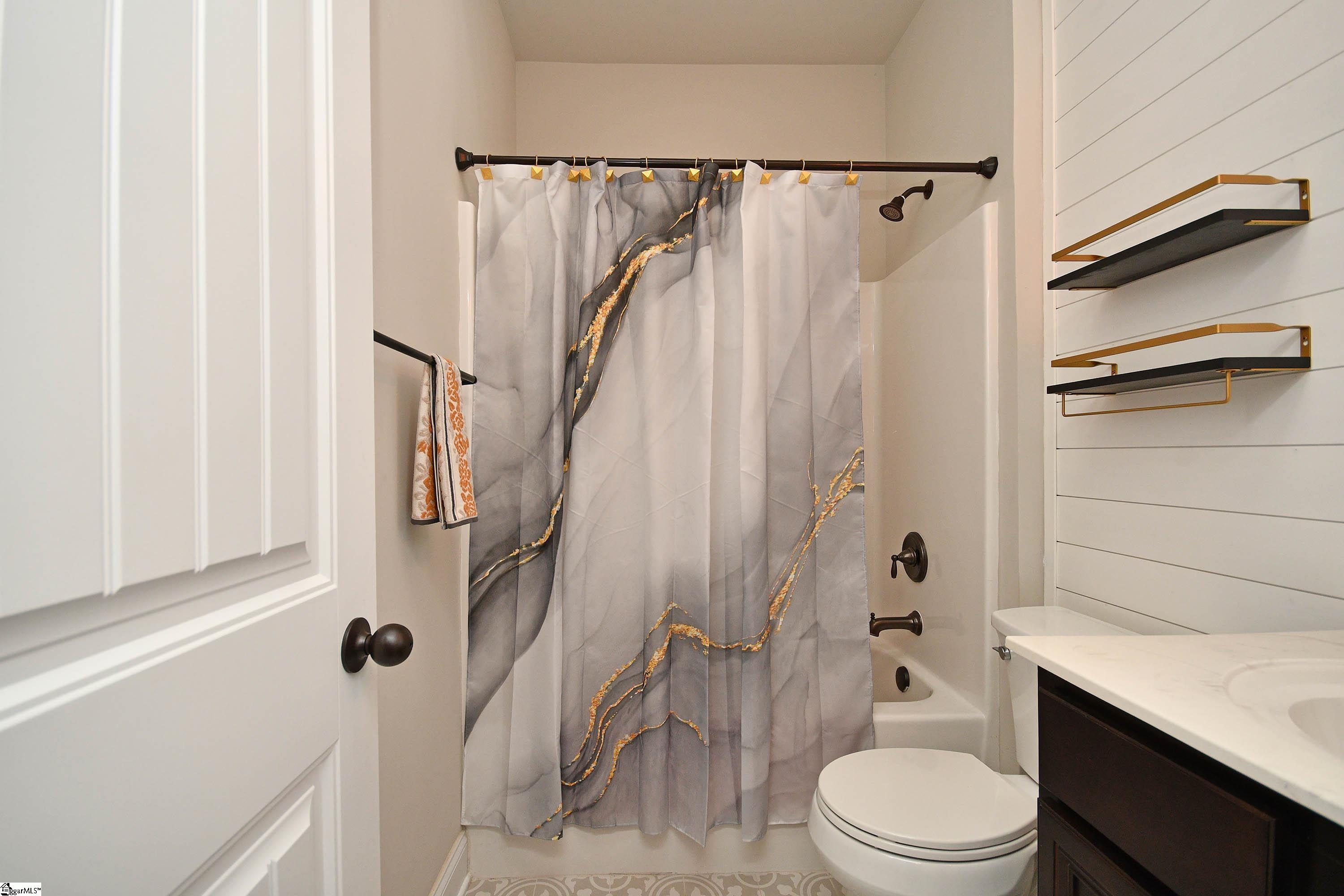 311 Linsdtrom Court Simpsonville, SC 29680