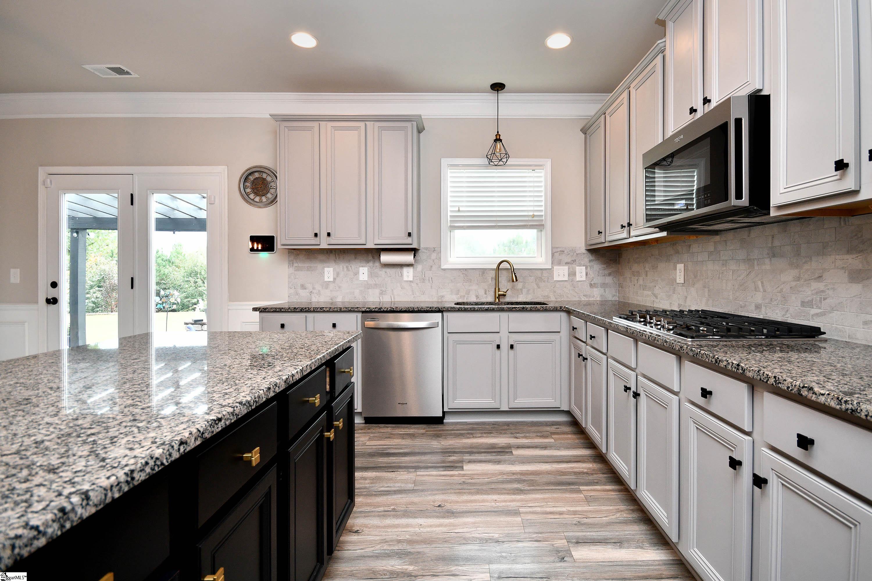 311 Linsdtrom Court Simpsonville, SC 29680