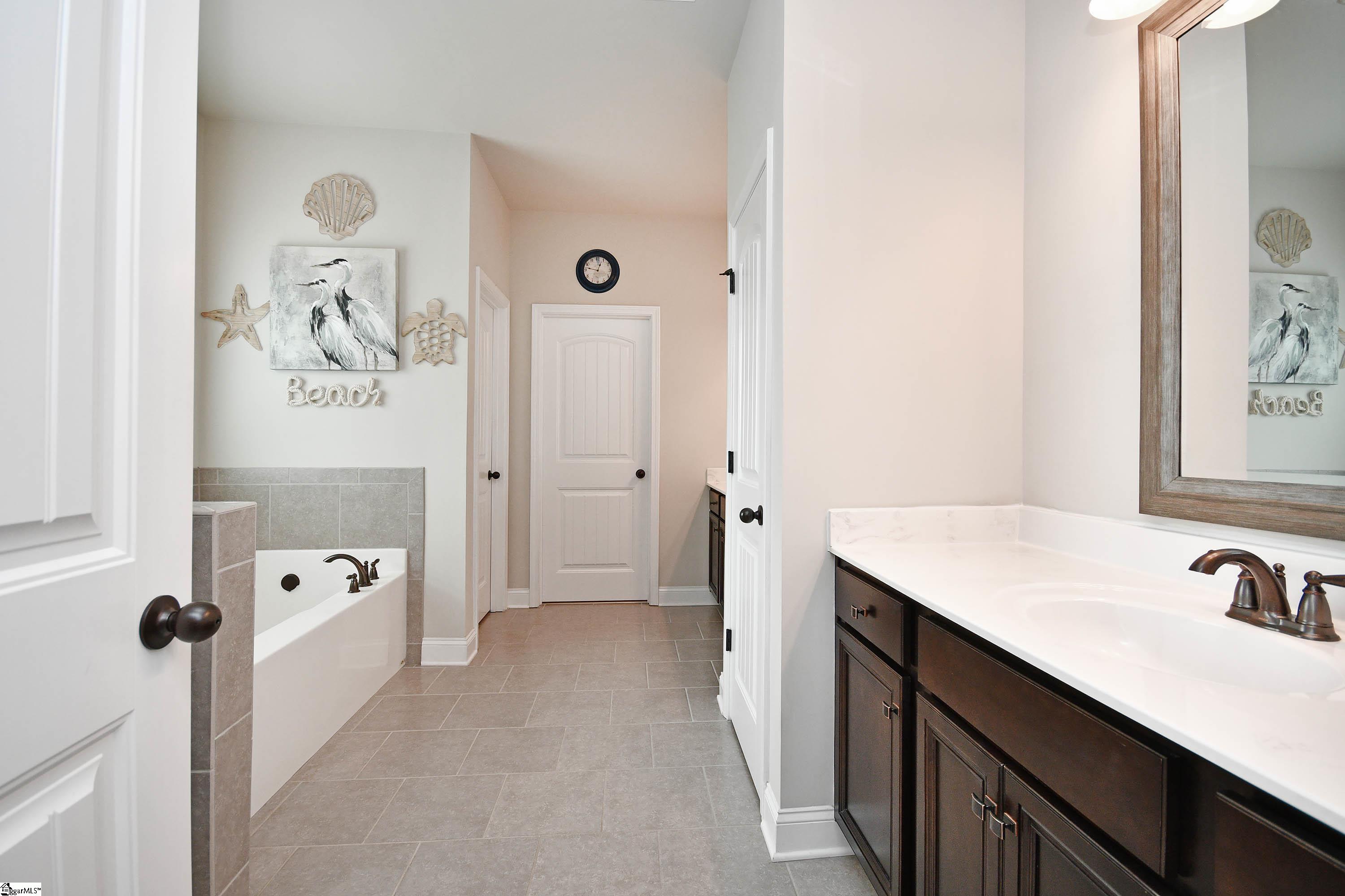 311 Linsdtrom Court Simpsonville, SC 29680