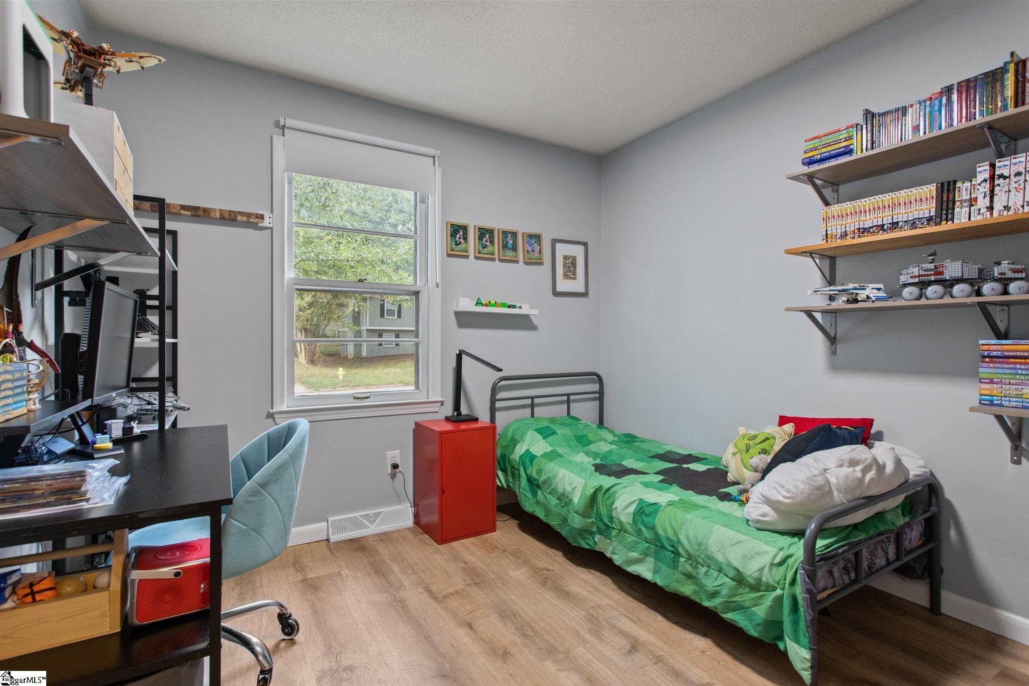 126 Ashdown Drive Simpsonville, SC 29680