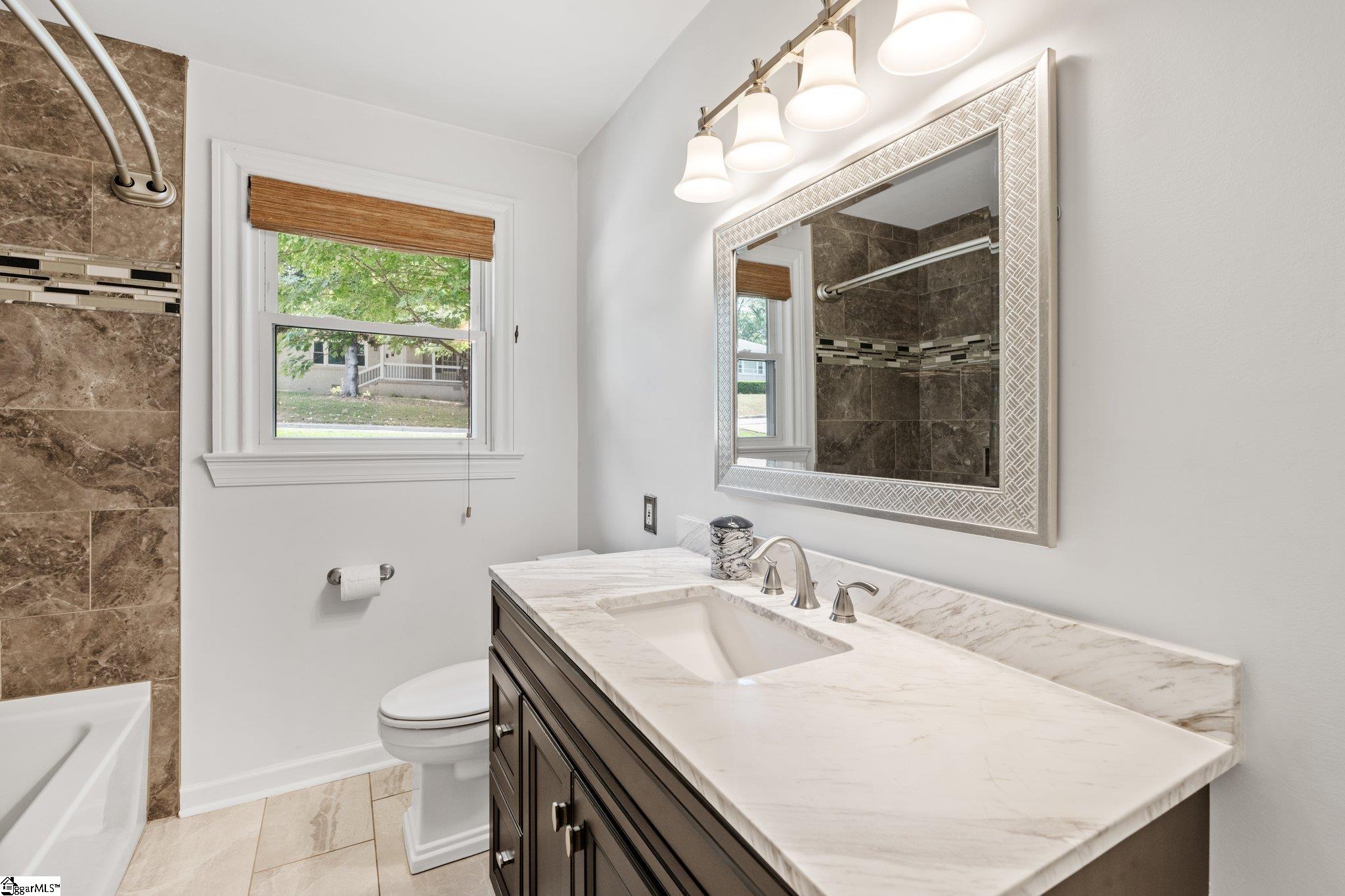 28 Blackburn Street Greenville, SC 29607