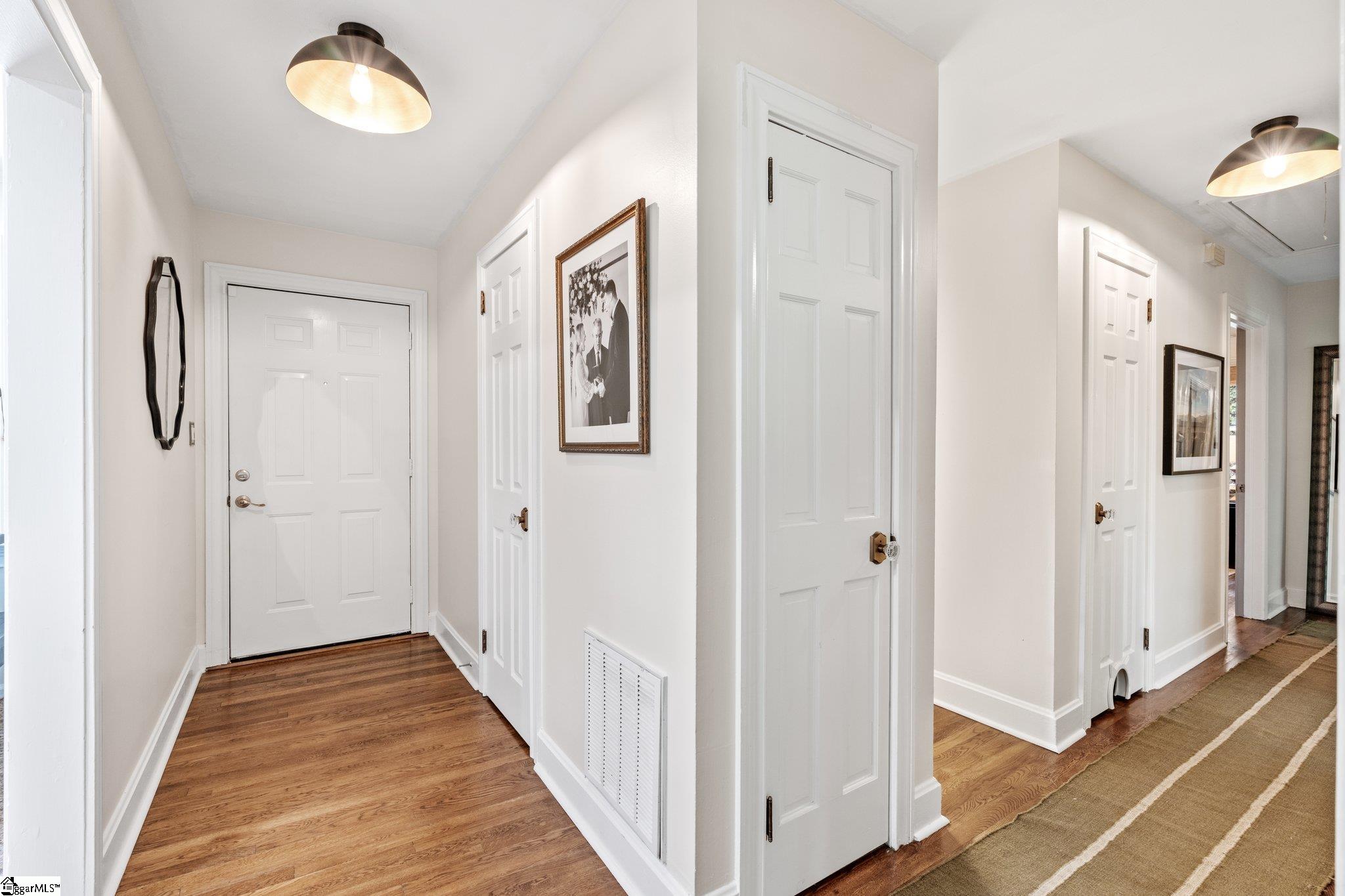 28 Blackburn Street Greenville, SC 29607