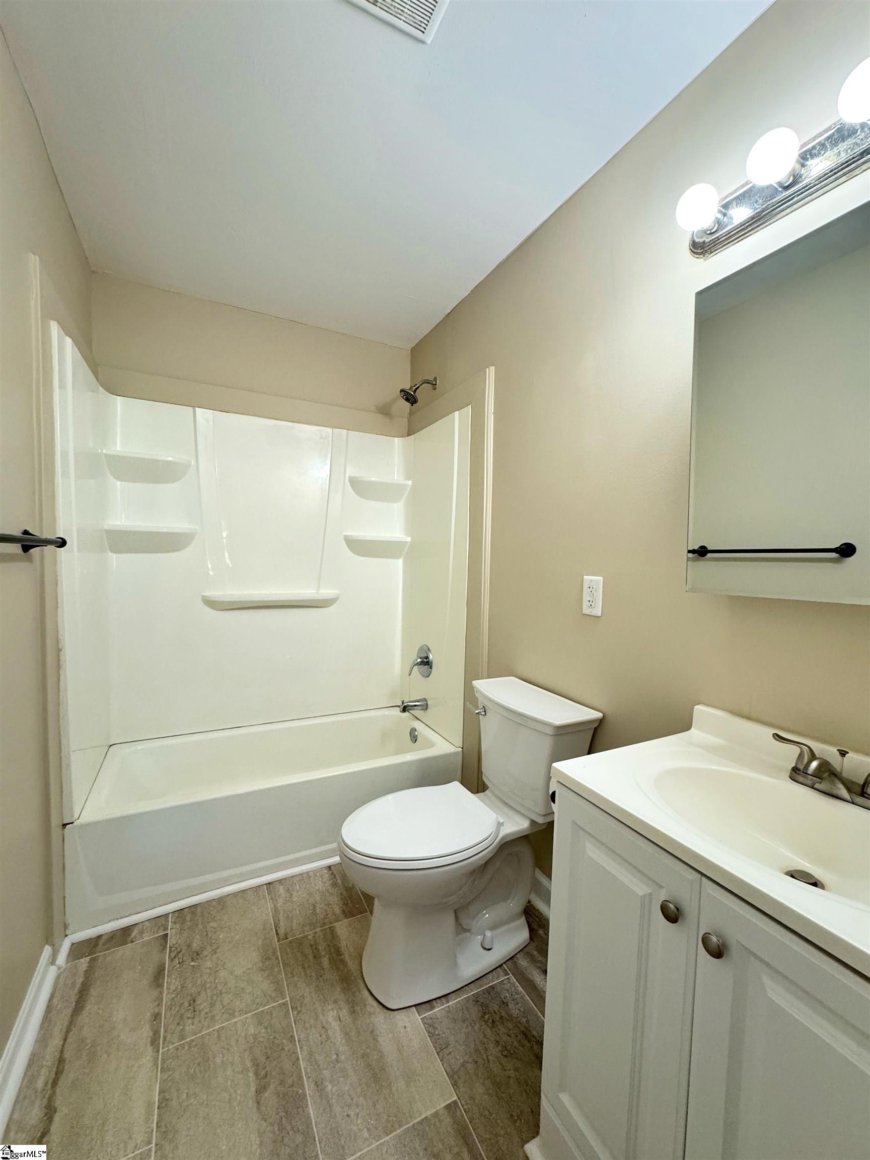 7 Woodhaven Drive Liberty, SC 29657