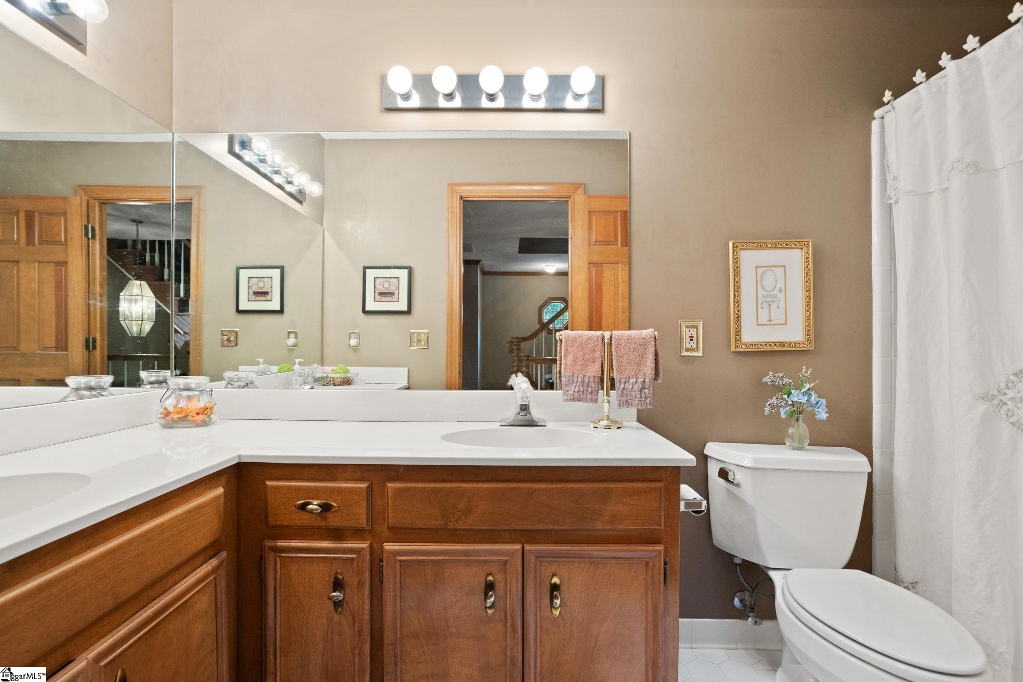 115 Sandpiper Lane Greenville, SC 29607