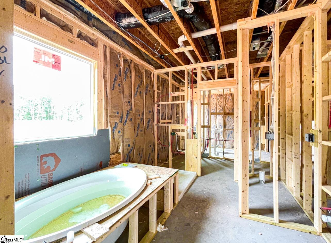 1821 Betsy Ross Drive Moore, SC 29369
