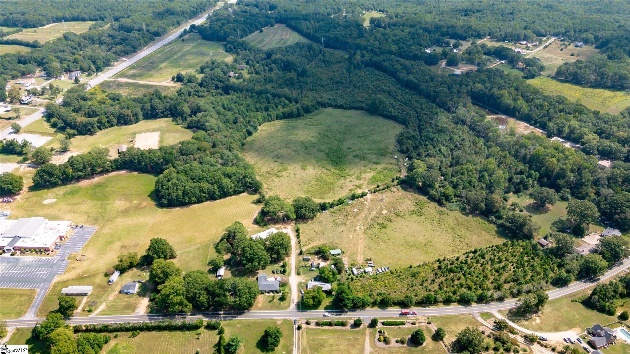 169 Cooley Bridge Road Pelzer, SC 29669