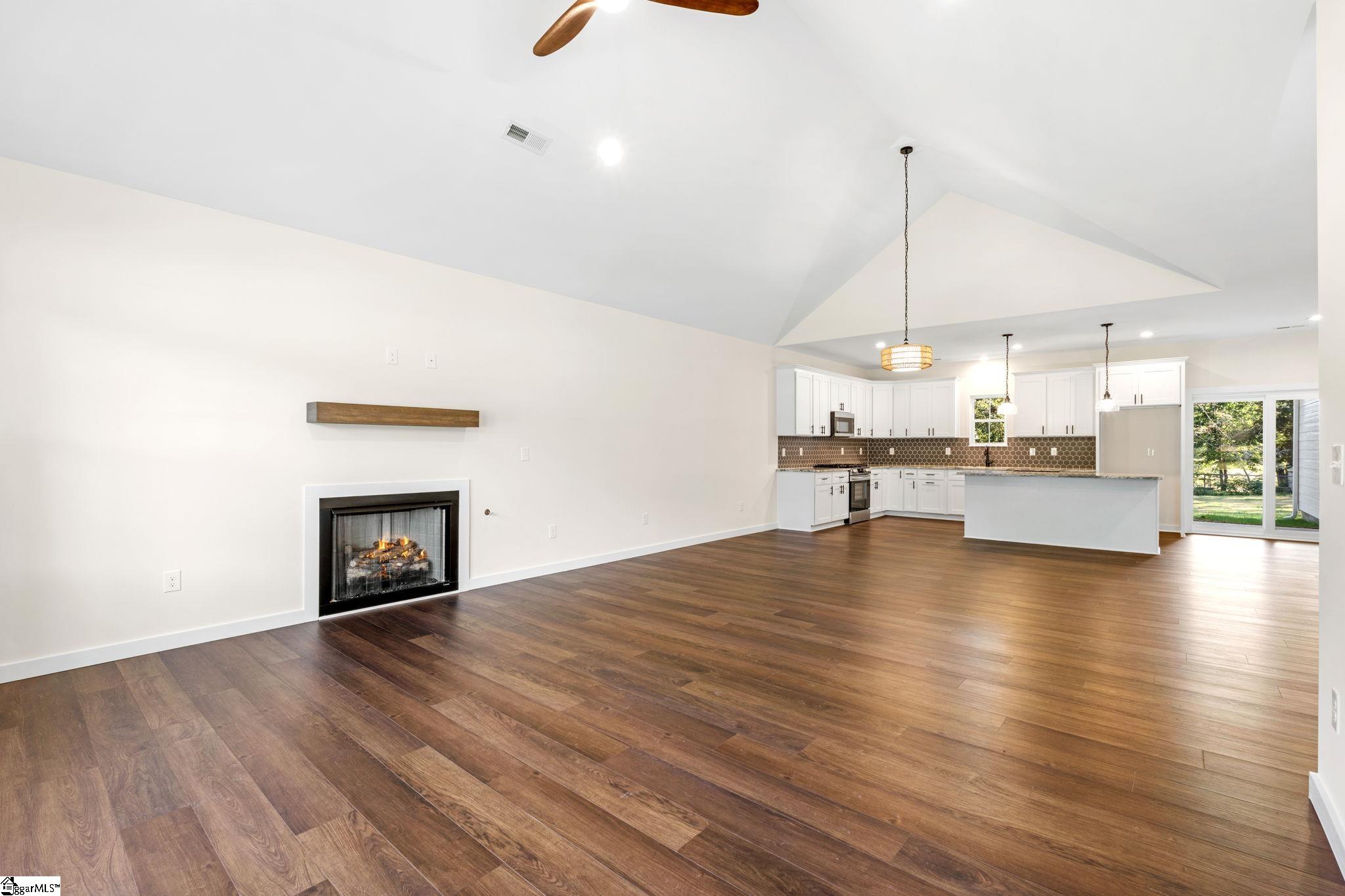 1205 S Main Street Fountain Inn, SC 29644