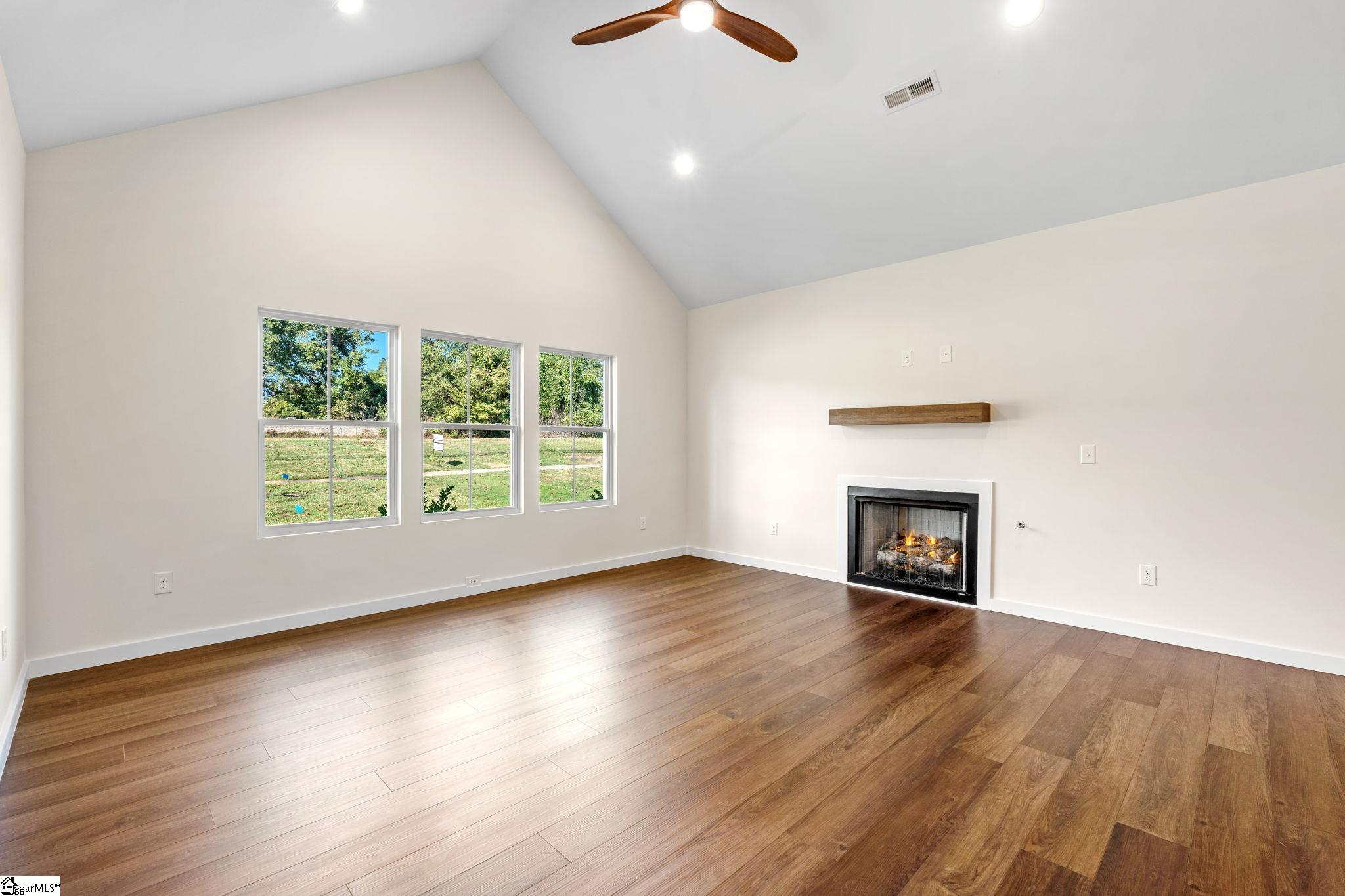 1205 S Main Street Fountain Inn, SC 29644