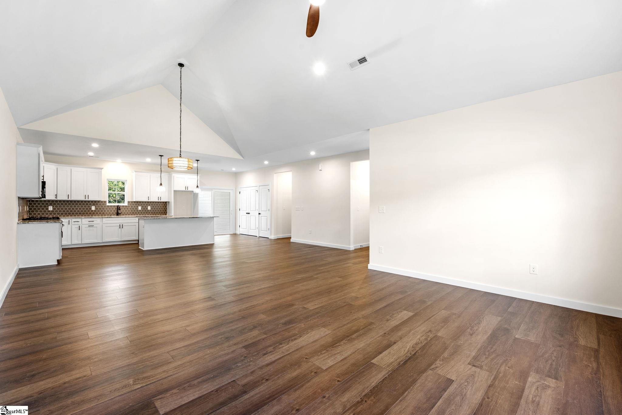 1205 S Main Street Fountain Inn, SC 29644