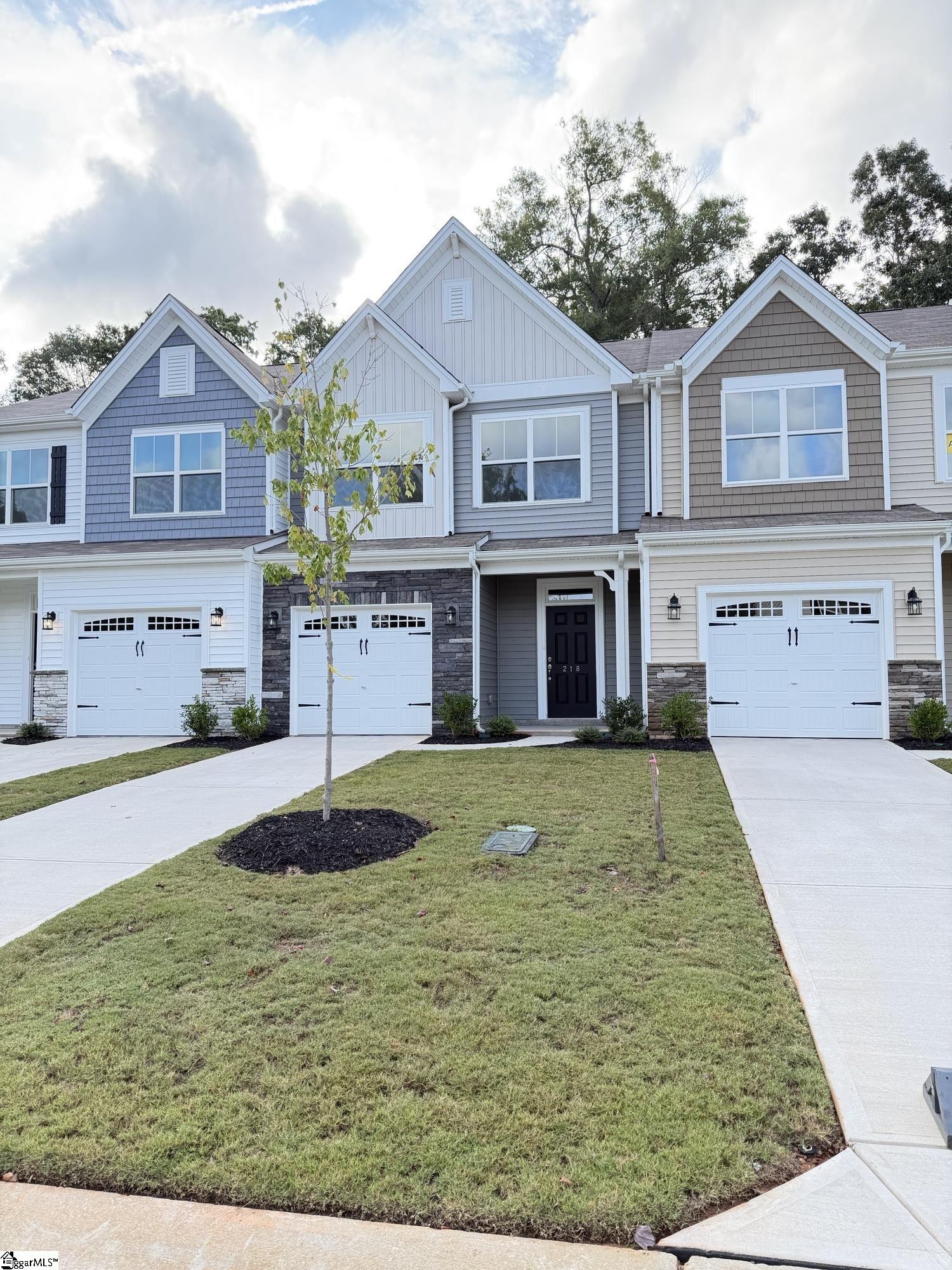 218 Brochaill Court Piedmont, SC 29673