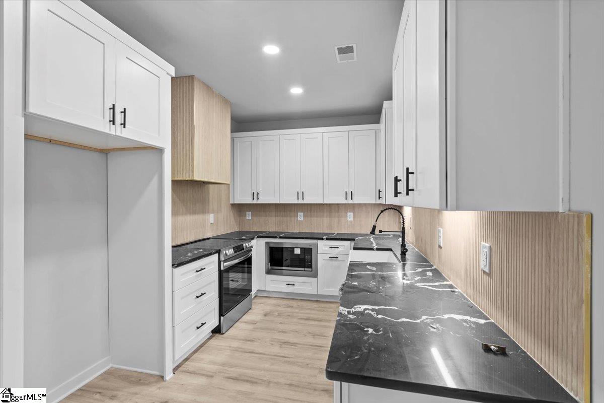 225 Goodwin Road Fountain Inn, SC 29644
