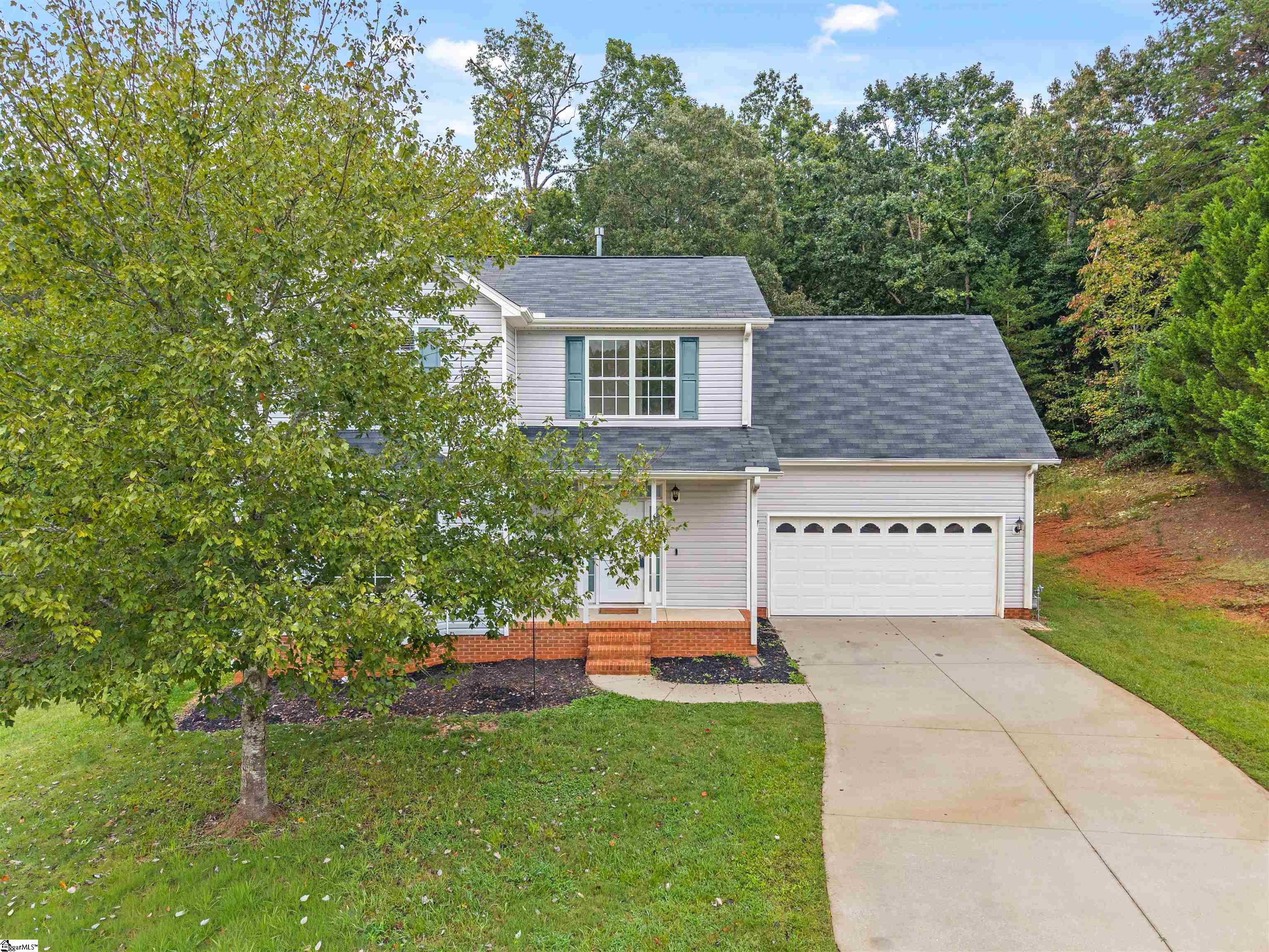 8 Gentian Court Taylors, SC 29687