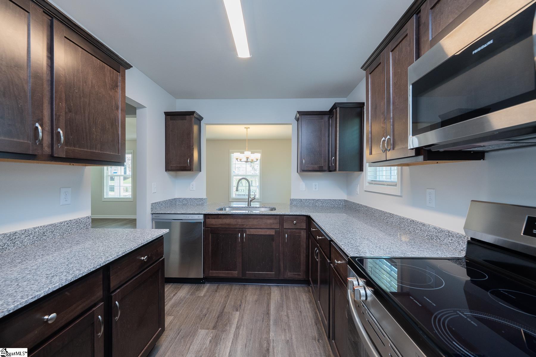 220 Waltham Court Greenville, SC 29617
