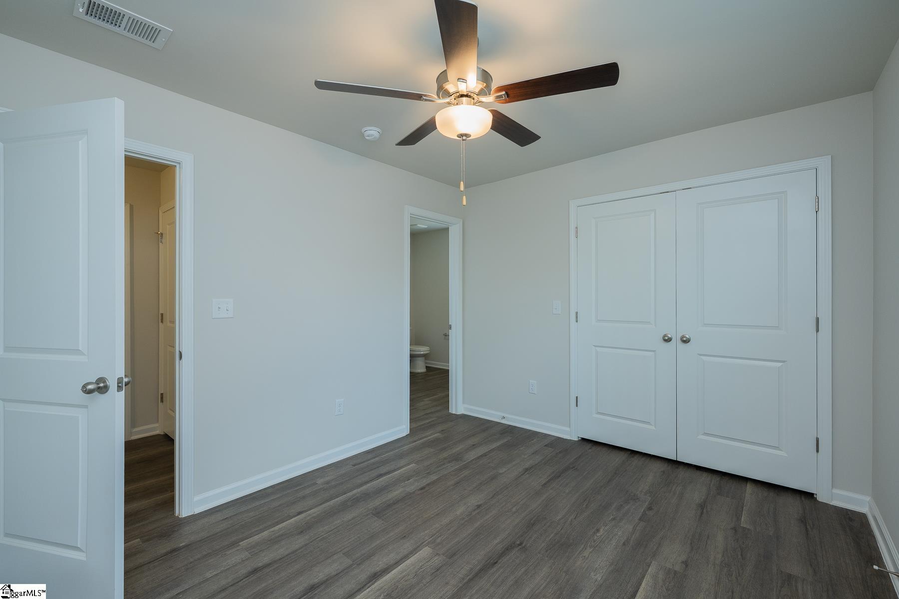 220 Waltham Court Greenville, SC 29617