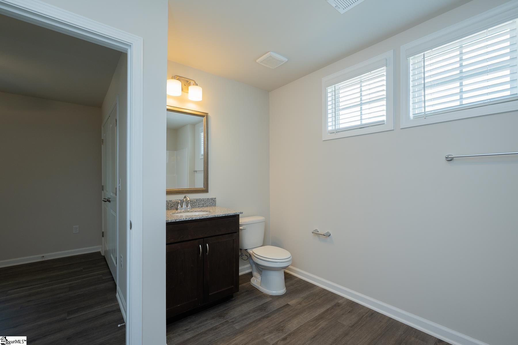 220 Waltham Court Greenville, SC 29617