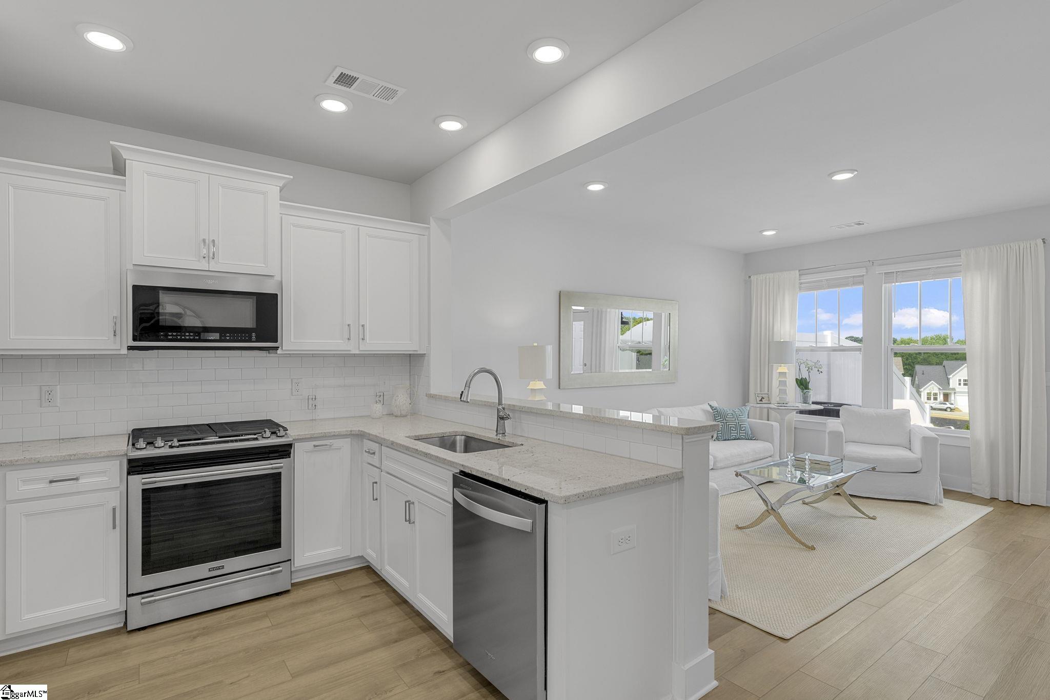 131 Dalmatian Drive Spartanburg, SC 29307