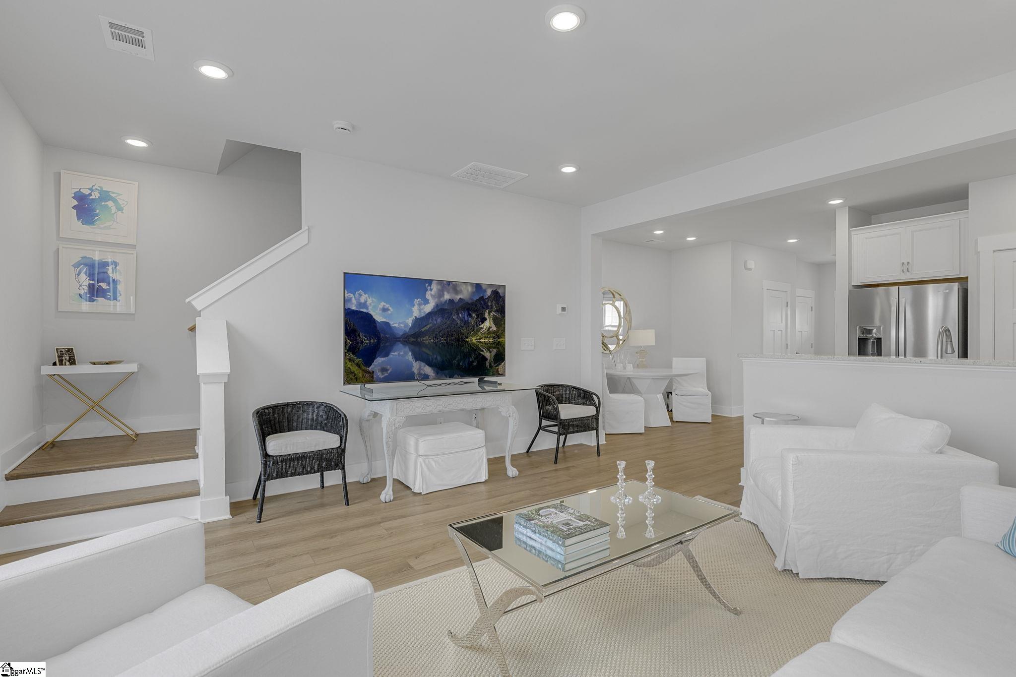 131 Dalmatian Drive Spartanburg, SC 29307