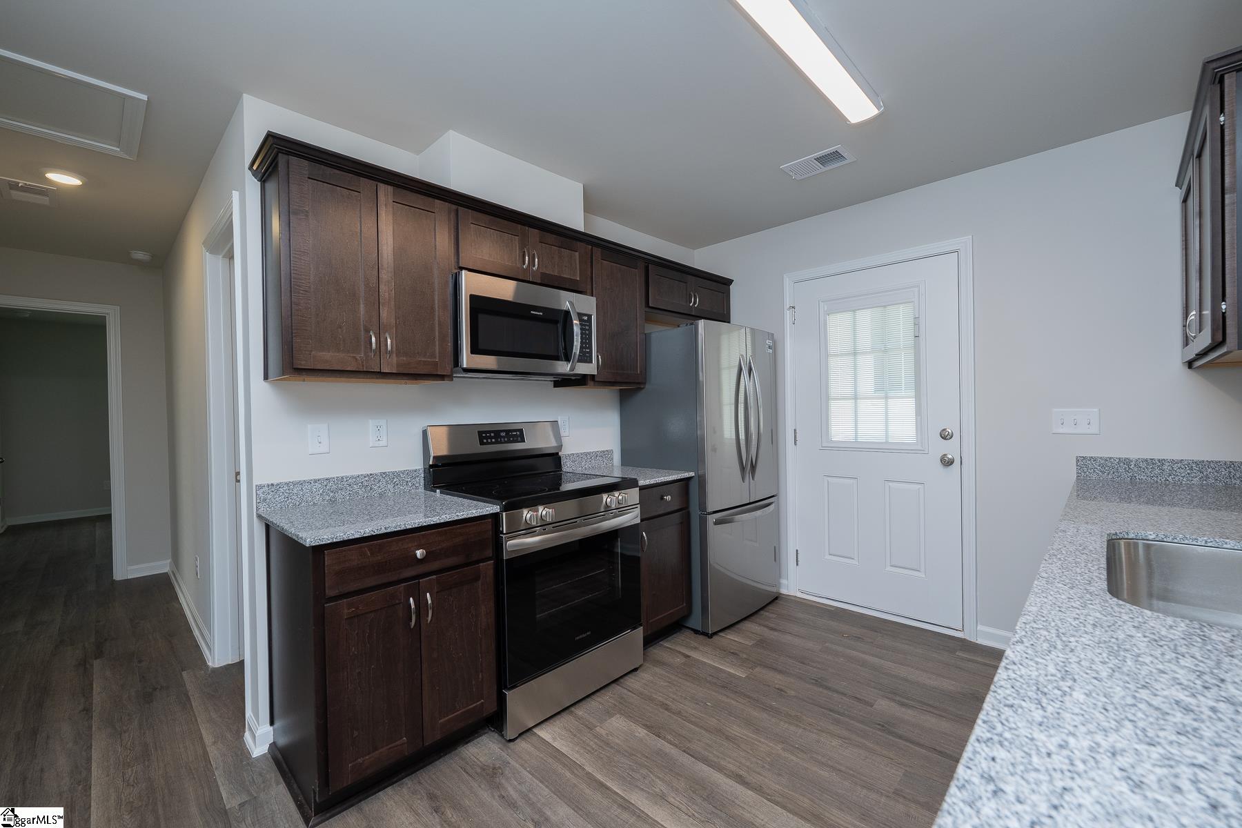 212 Waltham Court Greenville, SC 29617