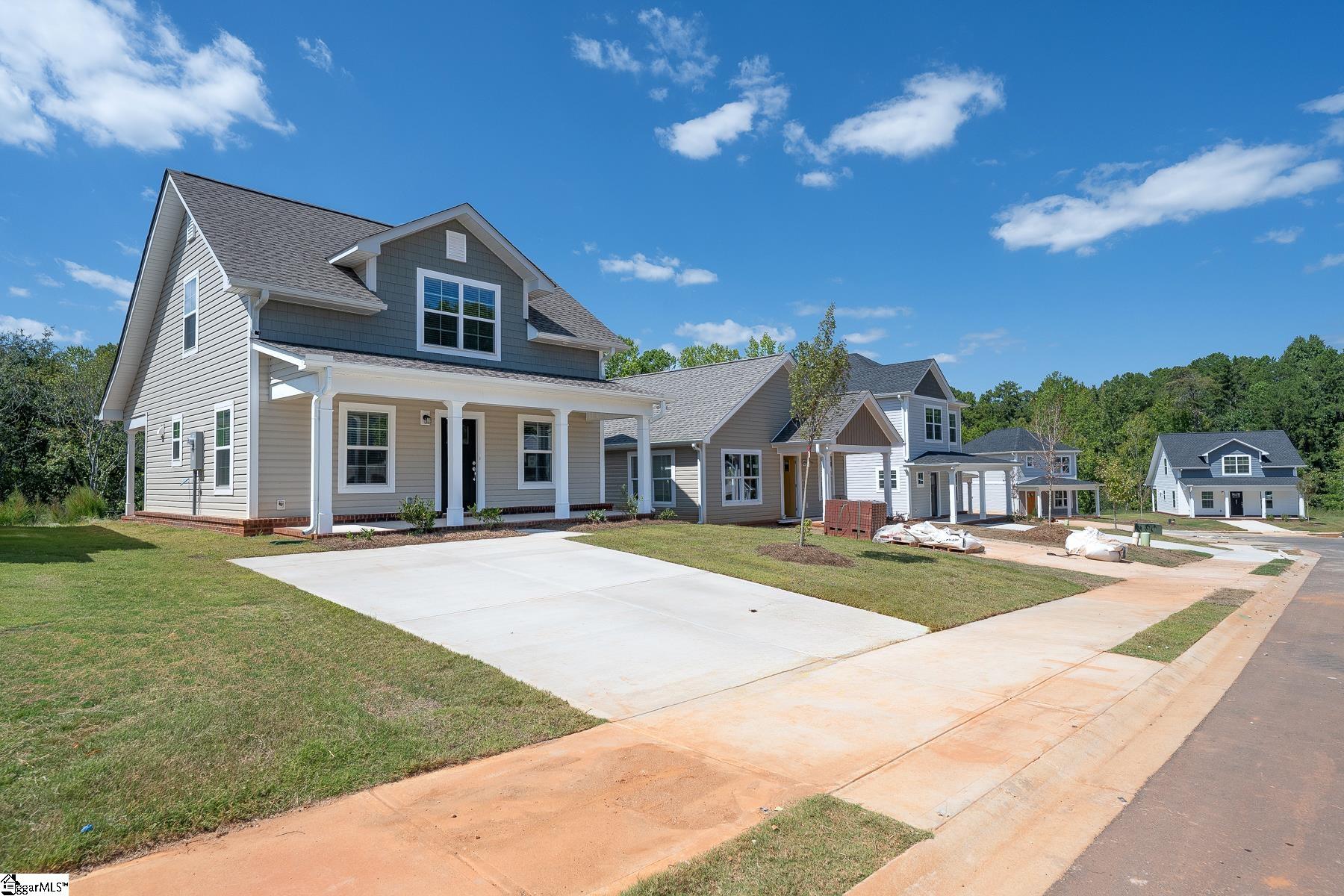209 Waltham Court Greenville, SC 29617